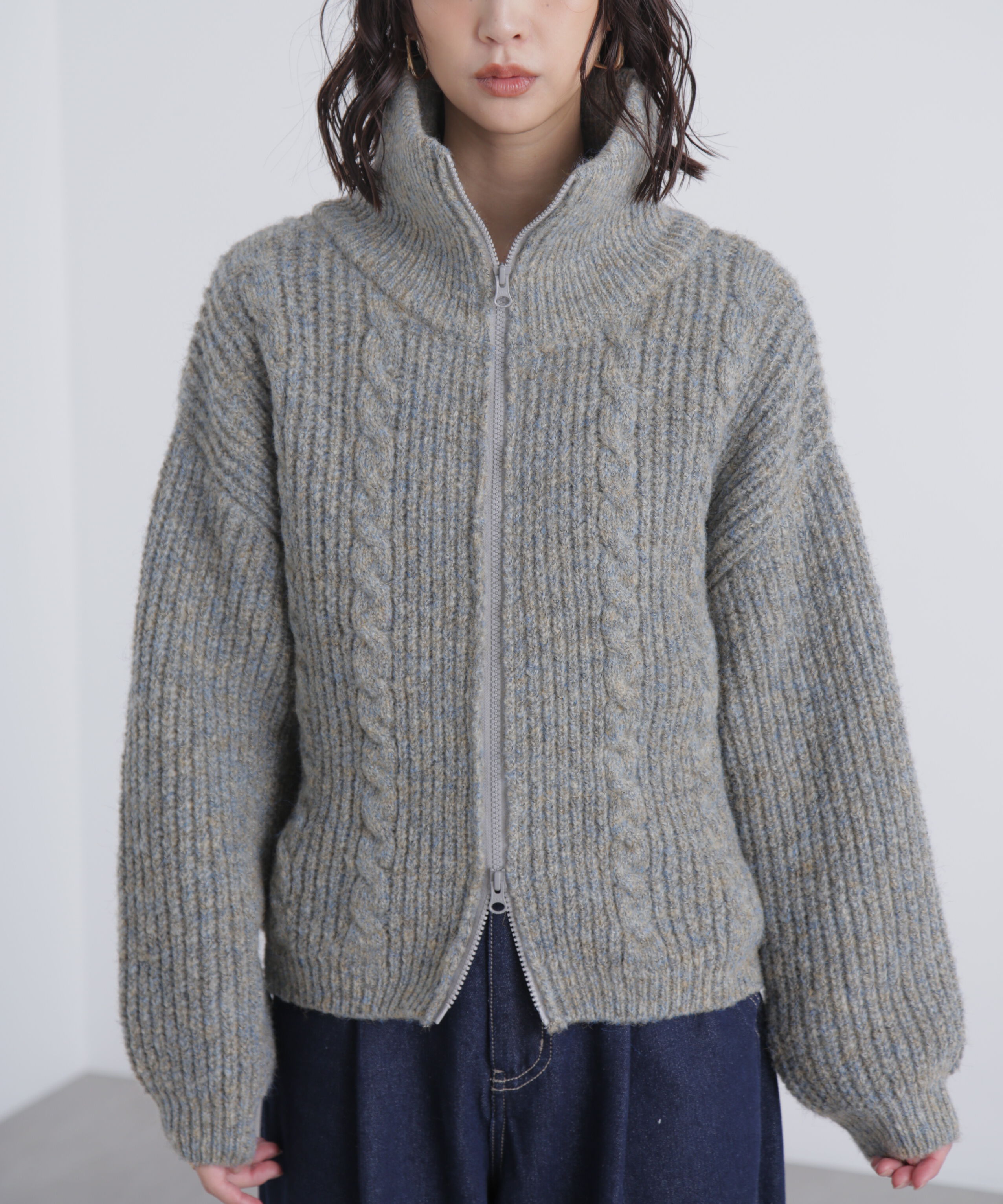  「スタンドネックショート丈ジップニットブルゾン」|ブルゾン・スタジャン|