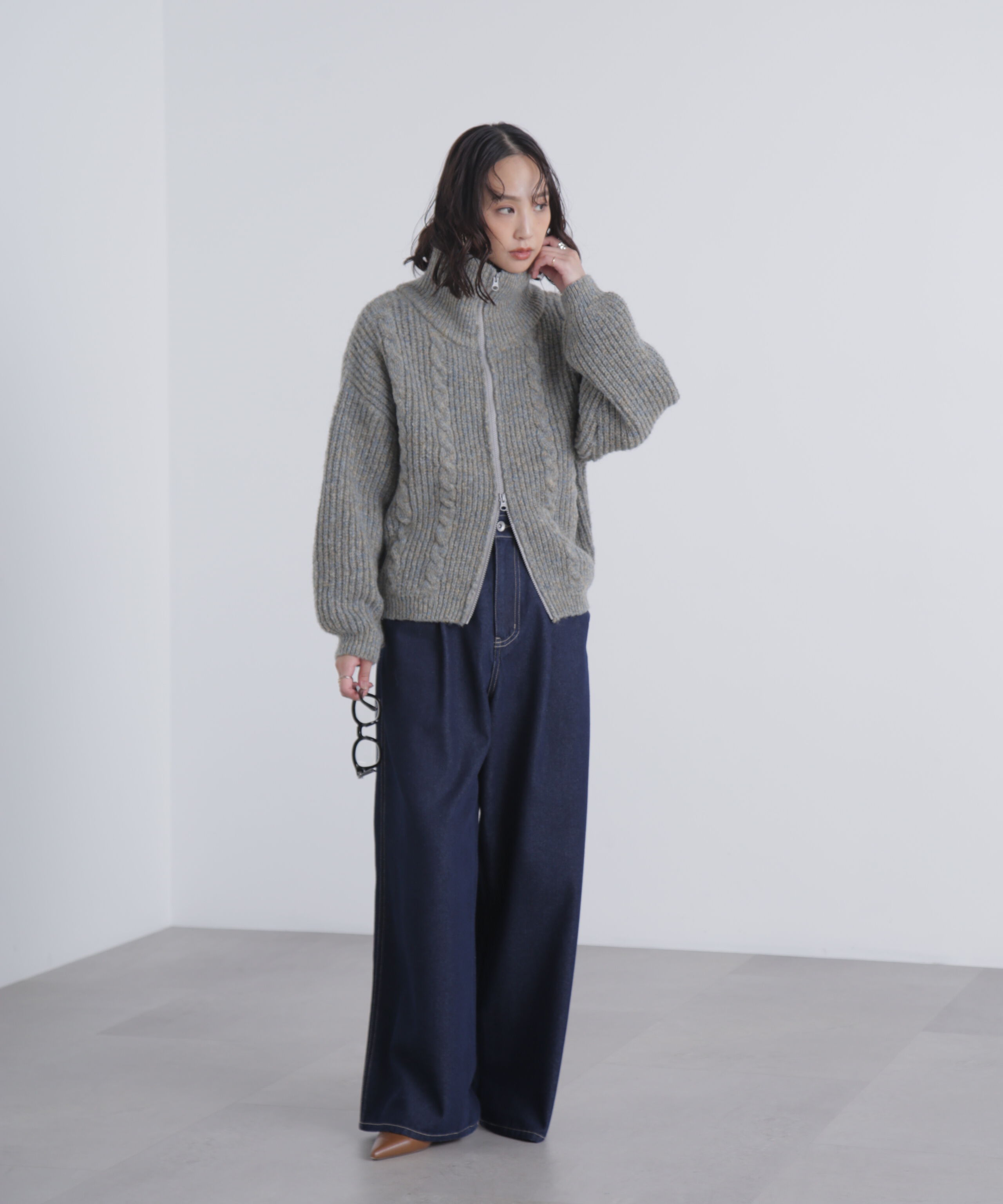  「スタンドネックショート丈ジップニットブルゾン」|ブルゾン・スタジャン|