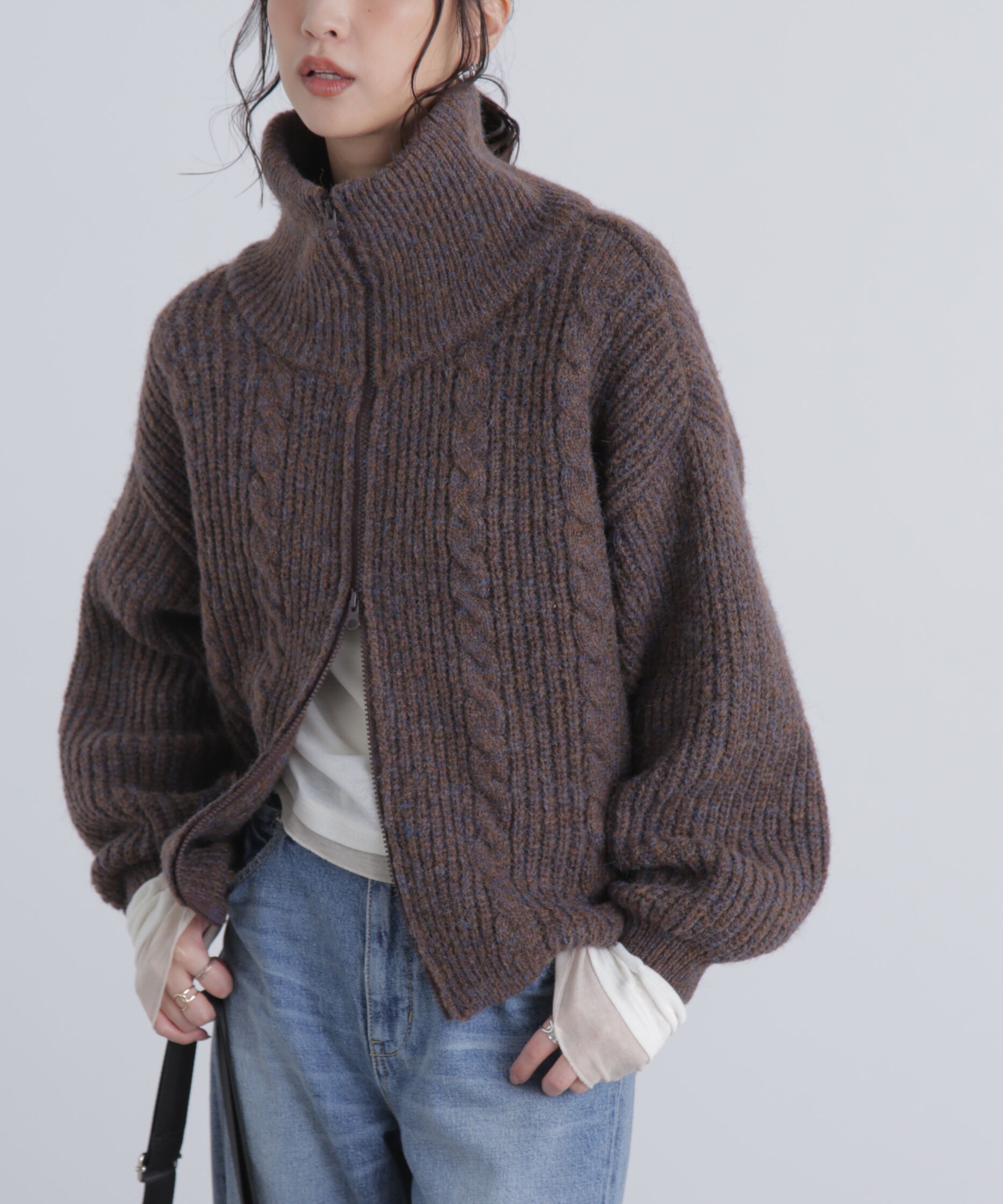  「スタンドネックショート丈ジップニットブルゾン」|ブルゾン・スタジャン|