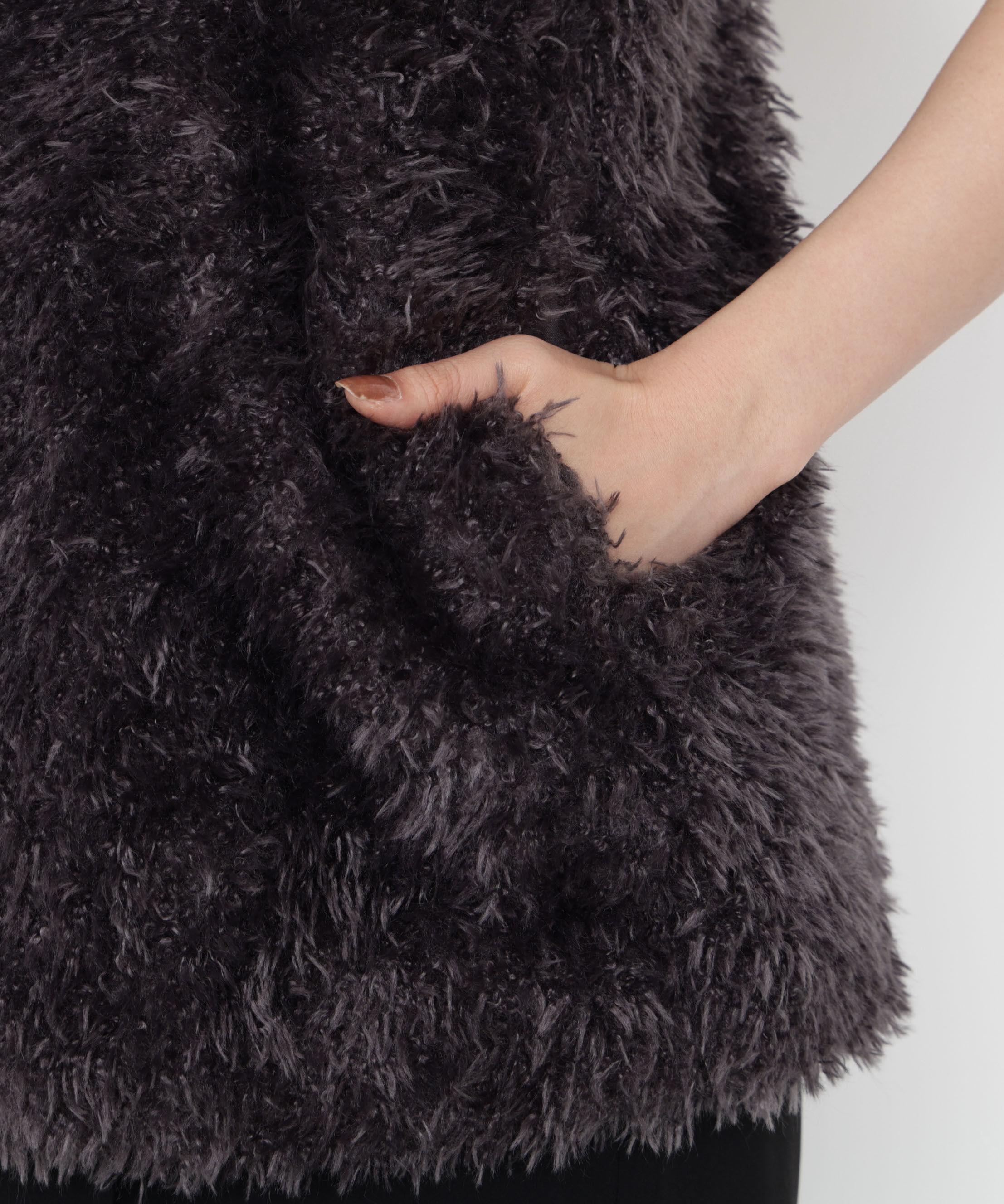 PROPORTION BODY DRESSING「フェイクファージレ 25AW」|ブルゾン・スタジャン|