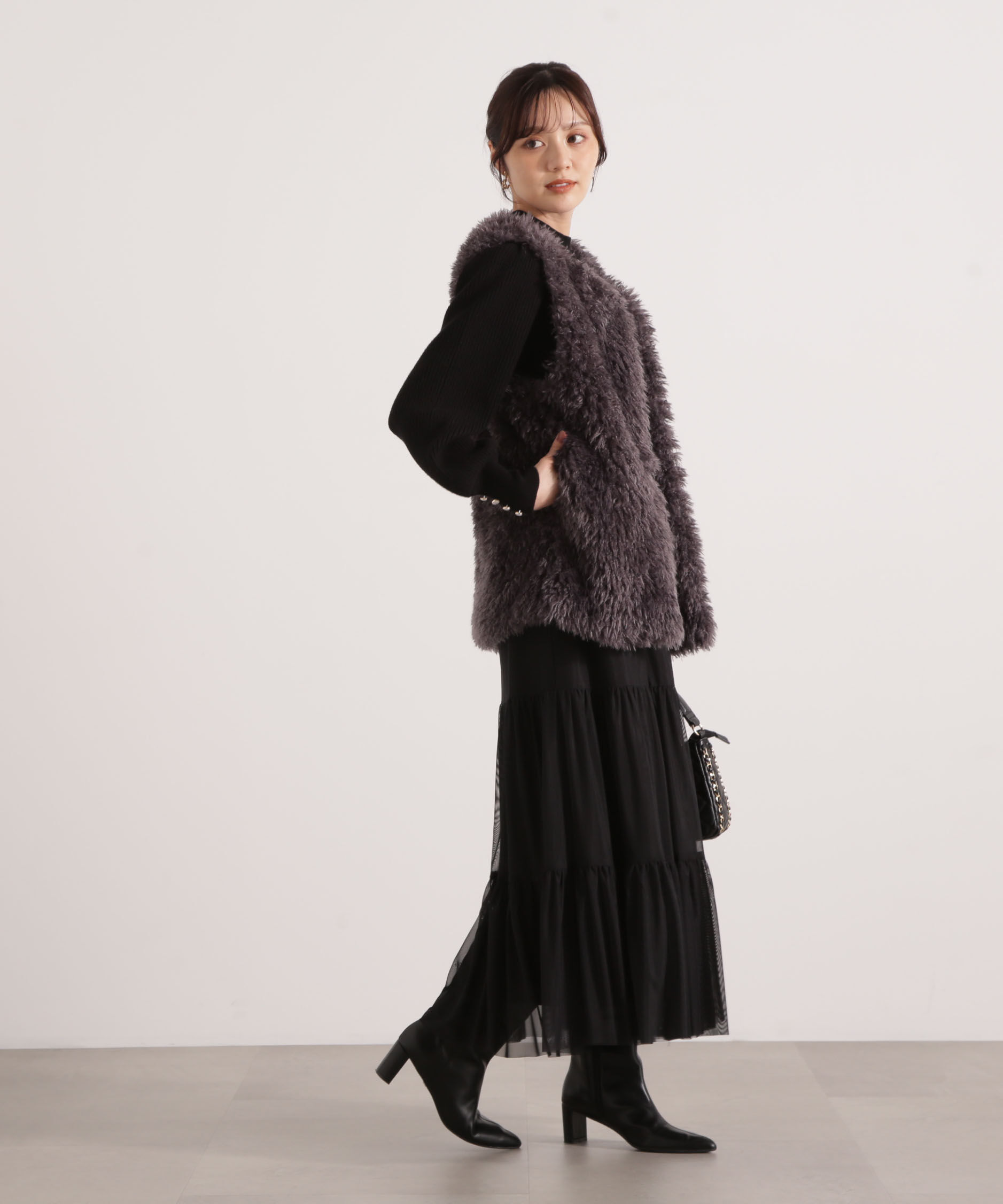 PROPORTION BODY DRESSING「フェイクファージレ 25AW」|ブルゾン・スタジャン|