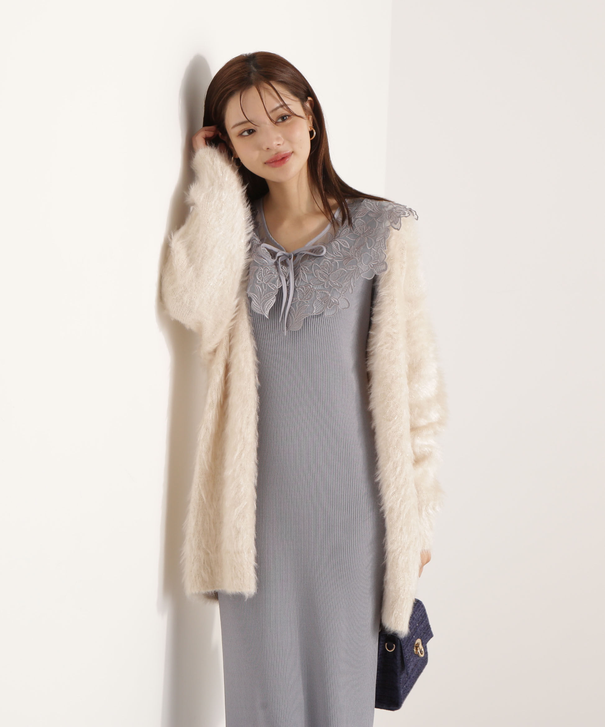 PROPORTION BODY DRESSING「ケープ風レース付きニットワンピース 25AW」|ワンピース|