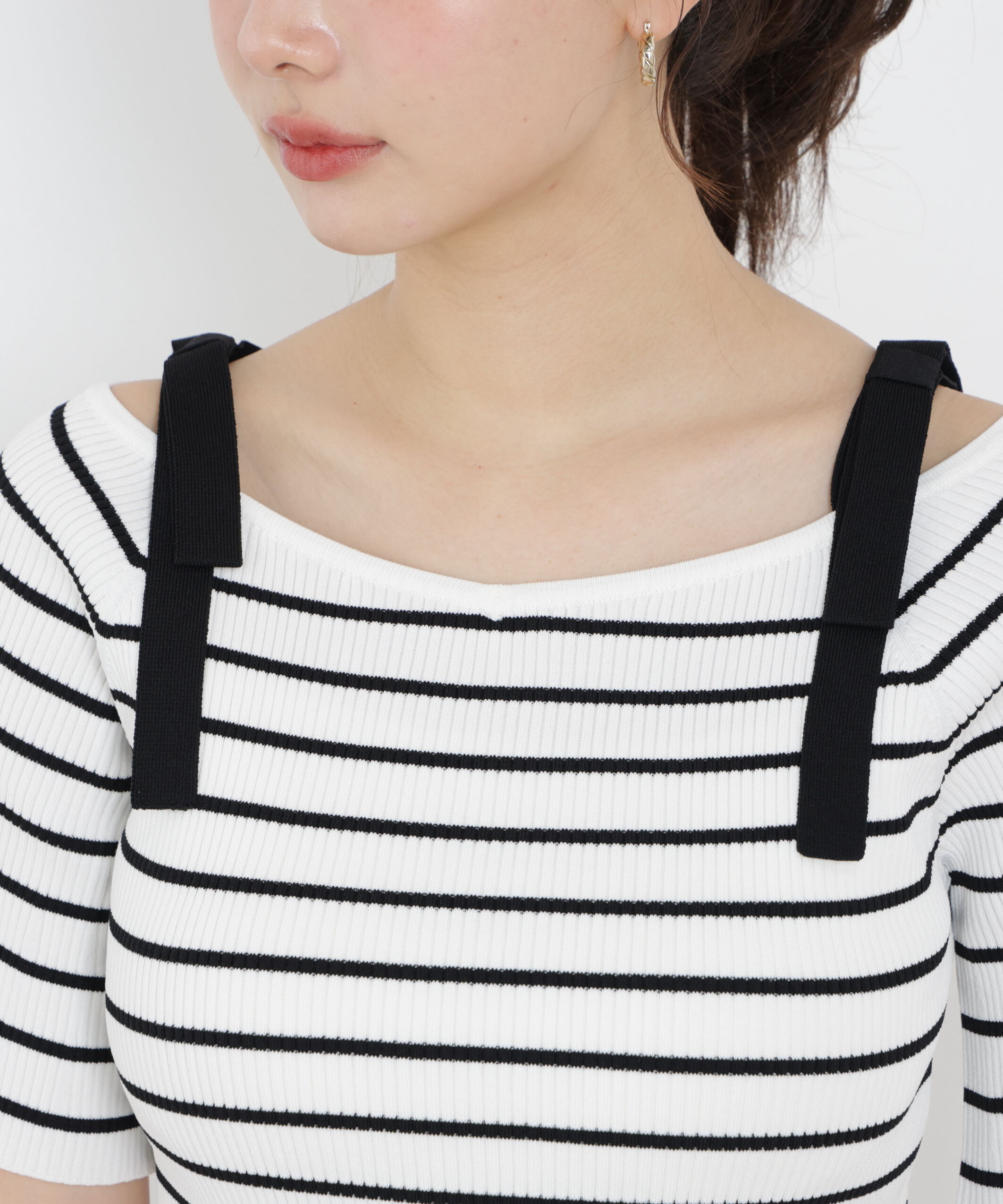 PROPORTION BODY DRESSING「＜ウォッシャブル/UV＞肩リボンオフショルニット　26SS」|ニット・セーター|