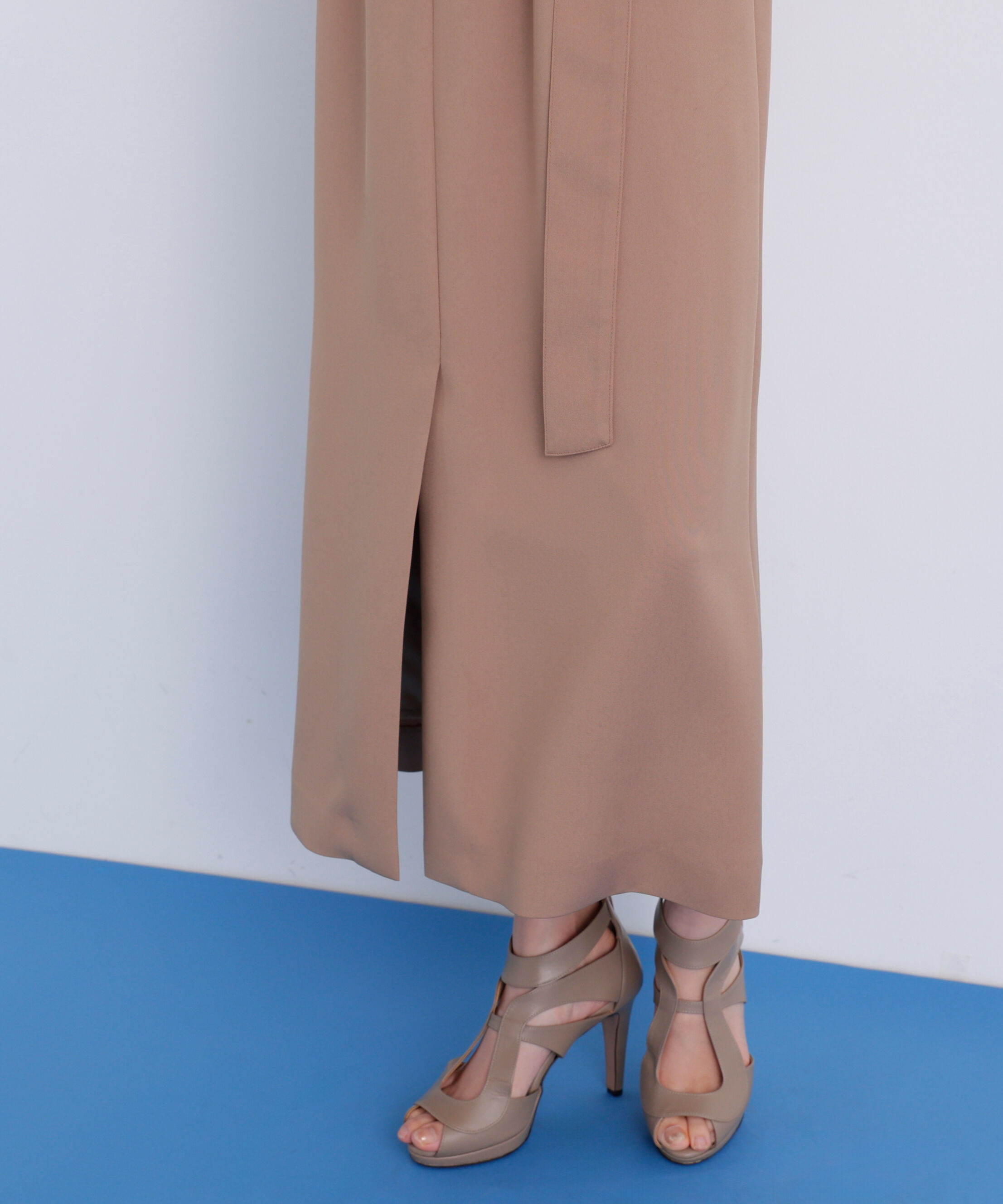  「［美香さん着用］ストラップジャンパースカート」|ワンピース|