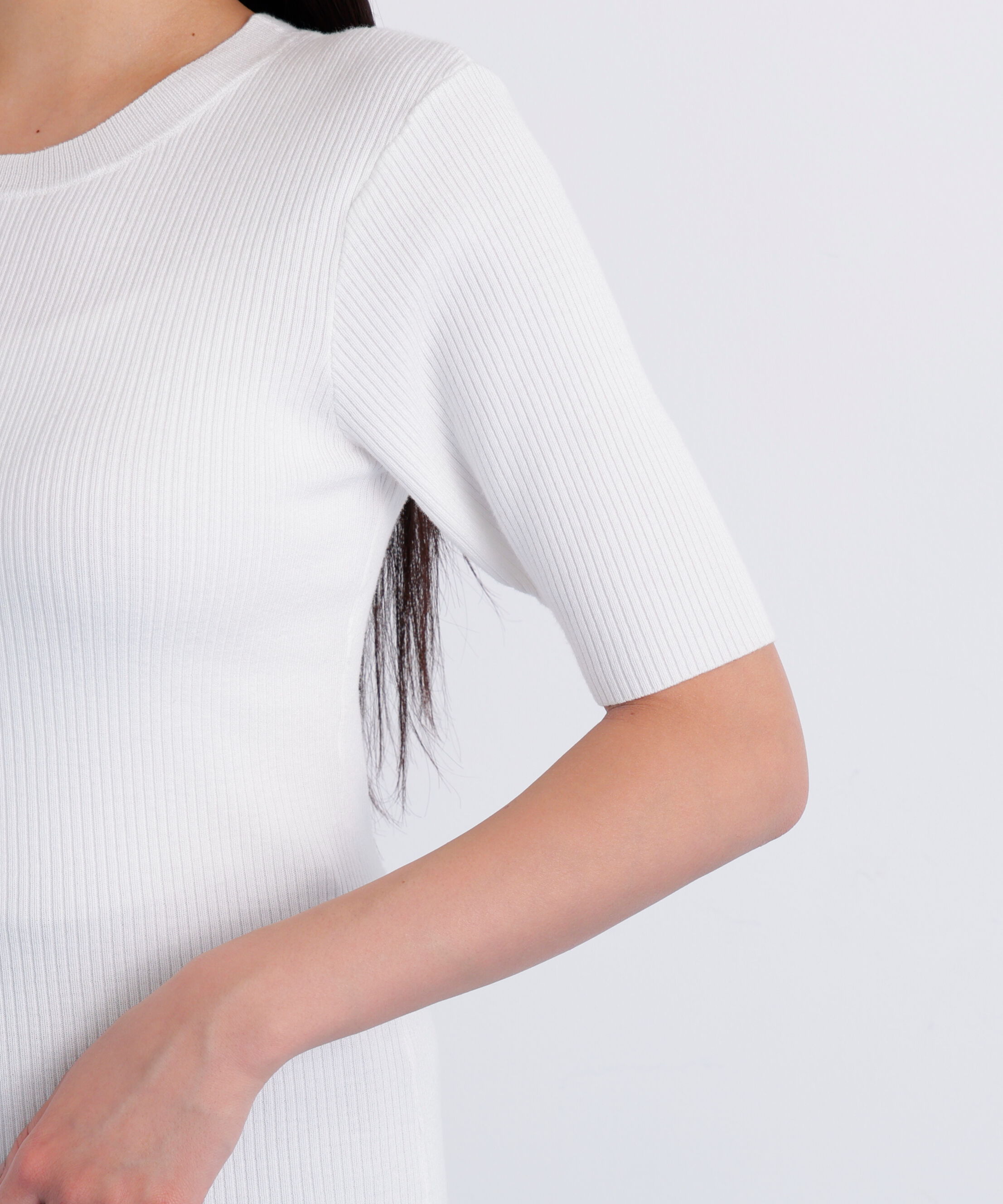  「［美香さん着用］カッティングニットプルオーバー」|ニット・セーター|