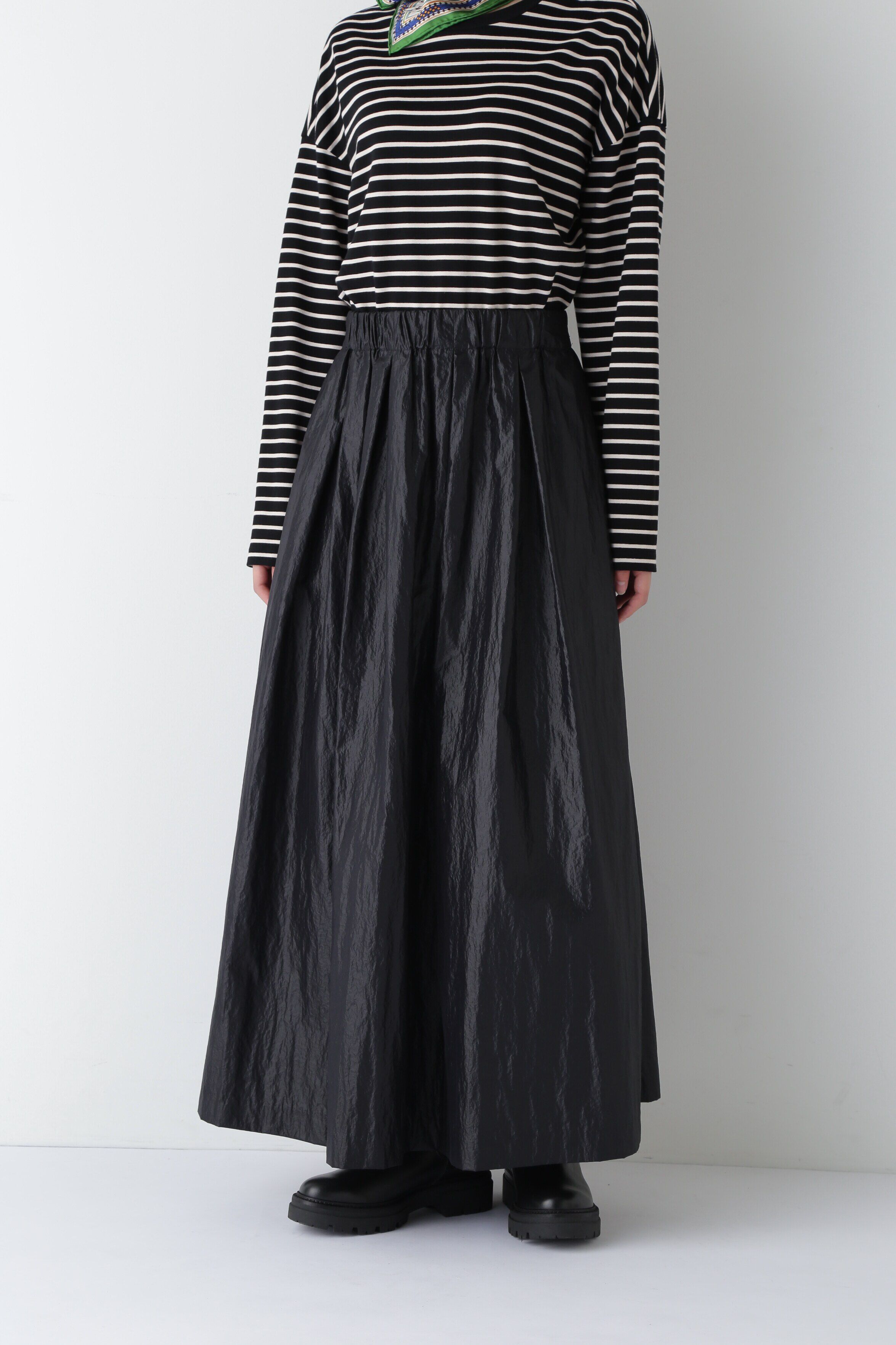  「◆ナイロンシャインサテンスカート」|スカート|ネイビー