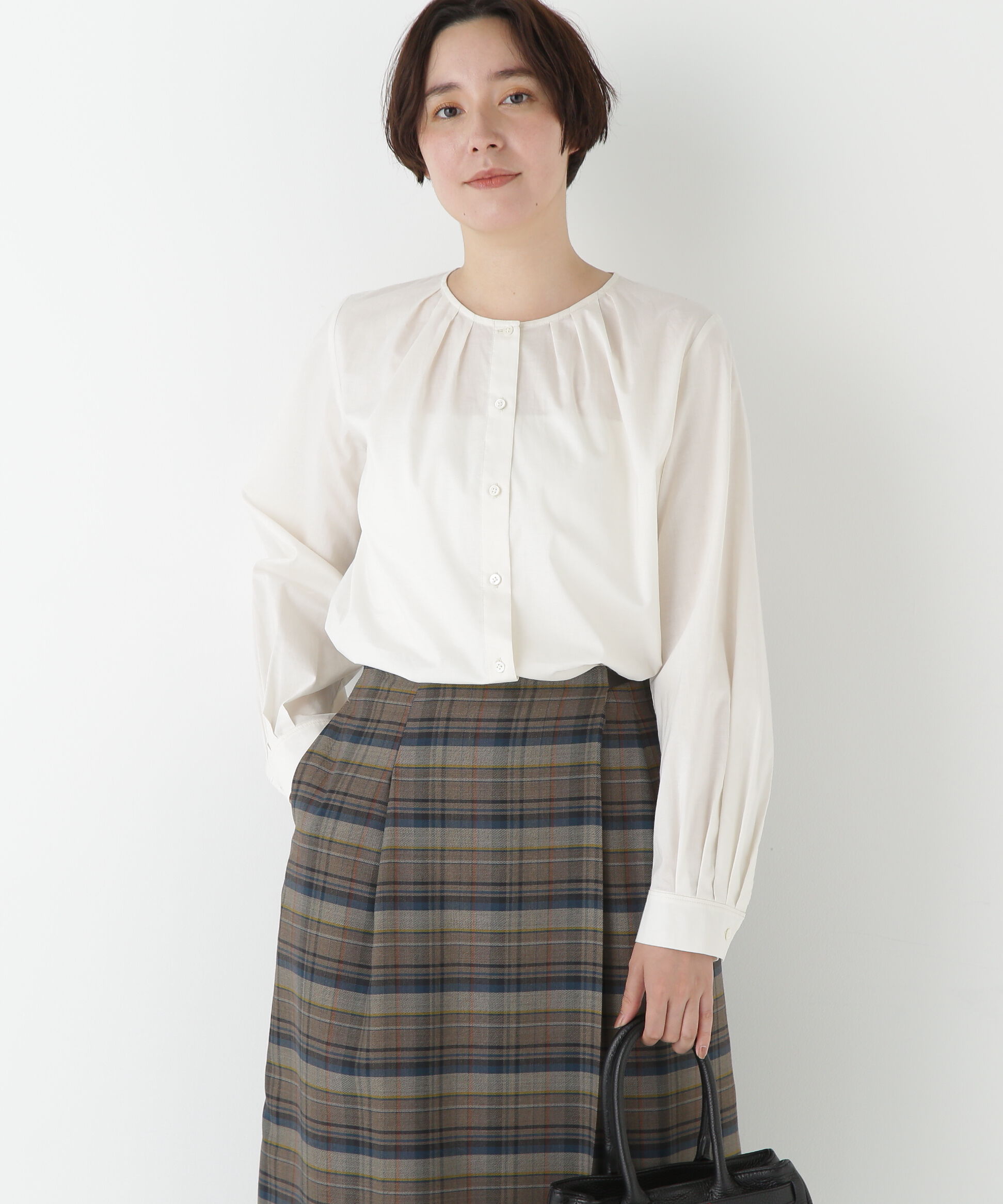  「◆ノーカラータックブラウス」|シャツ・ブラウス|ホワイト