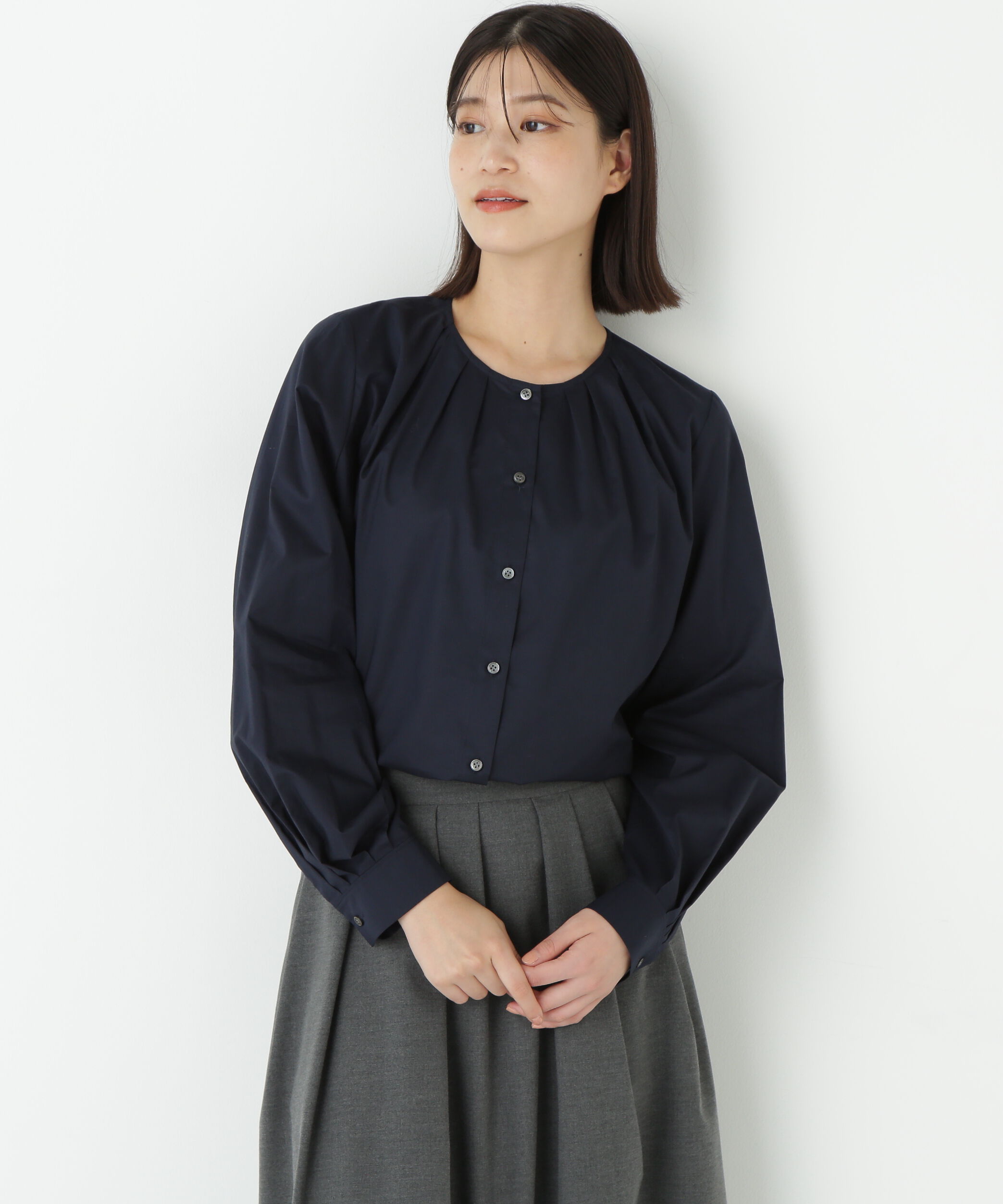  「◆ノーカラータックブラウス」|シャツ・ブラウス|ネイビー