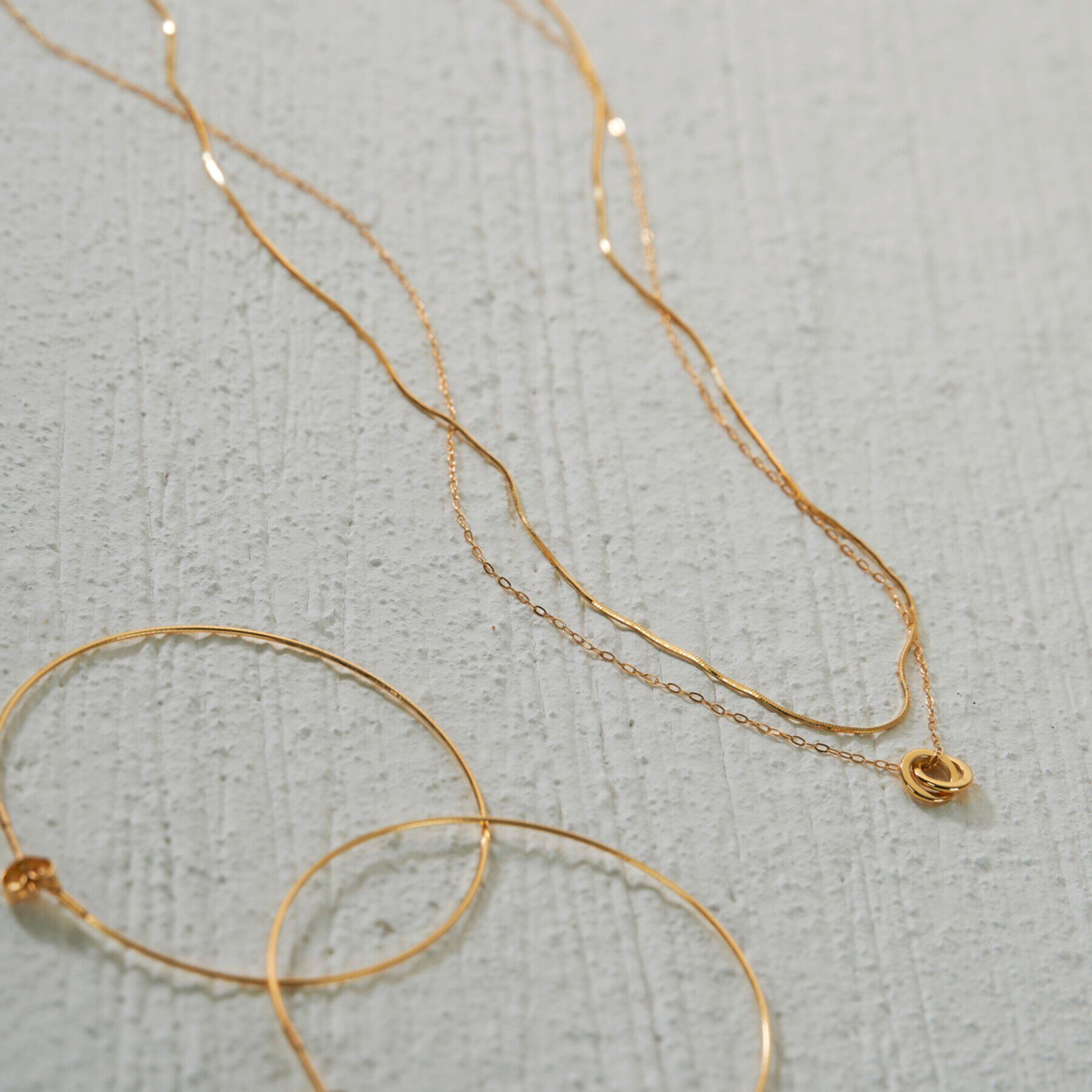 COCOSHNIK「K18オメガチェーン フープピアス大」|ピアス|