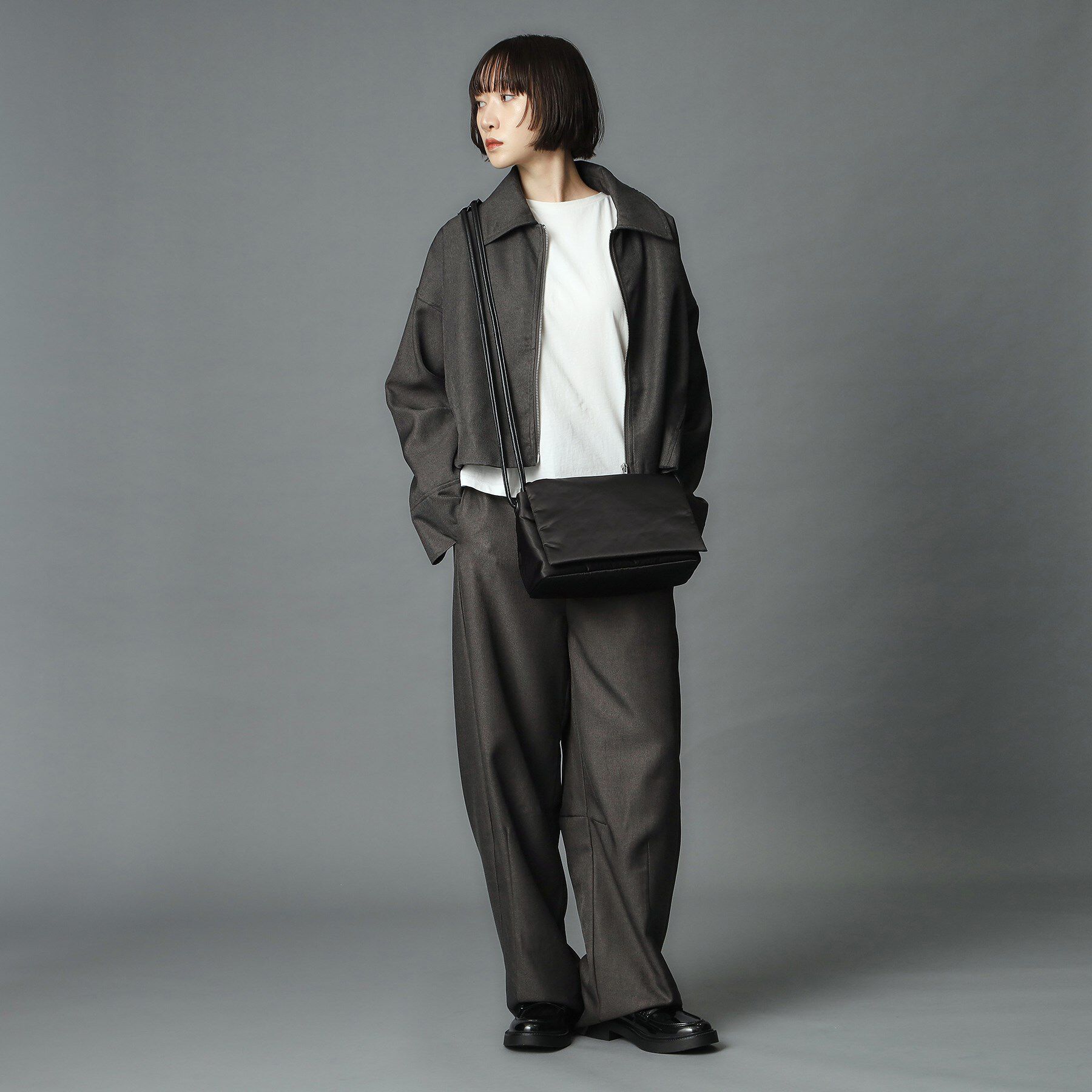 HIROKO HAYASHI「ENORME（エノルメ）ミニショルダーバッグ」|ショルダー・メッセンジャー|