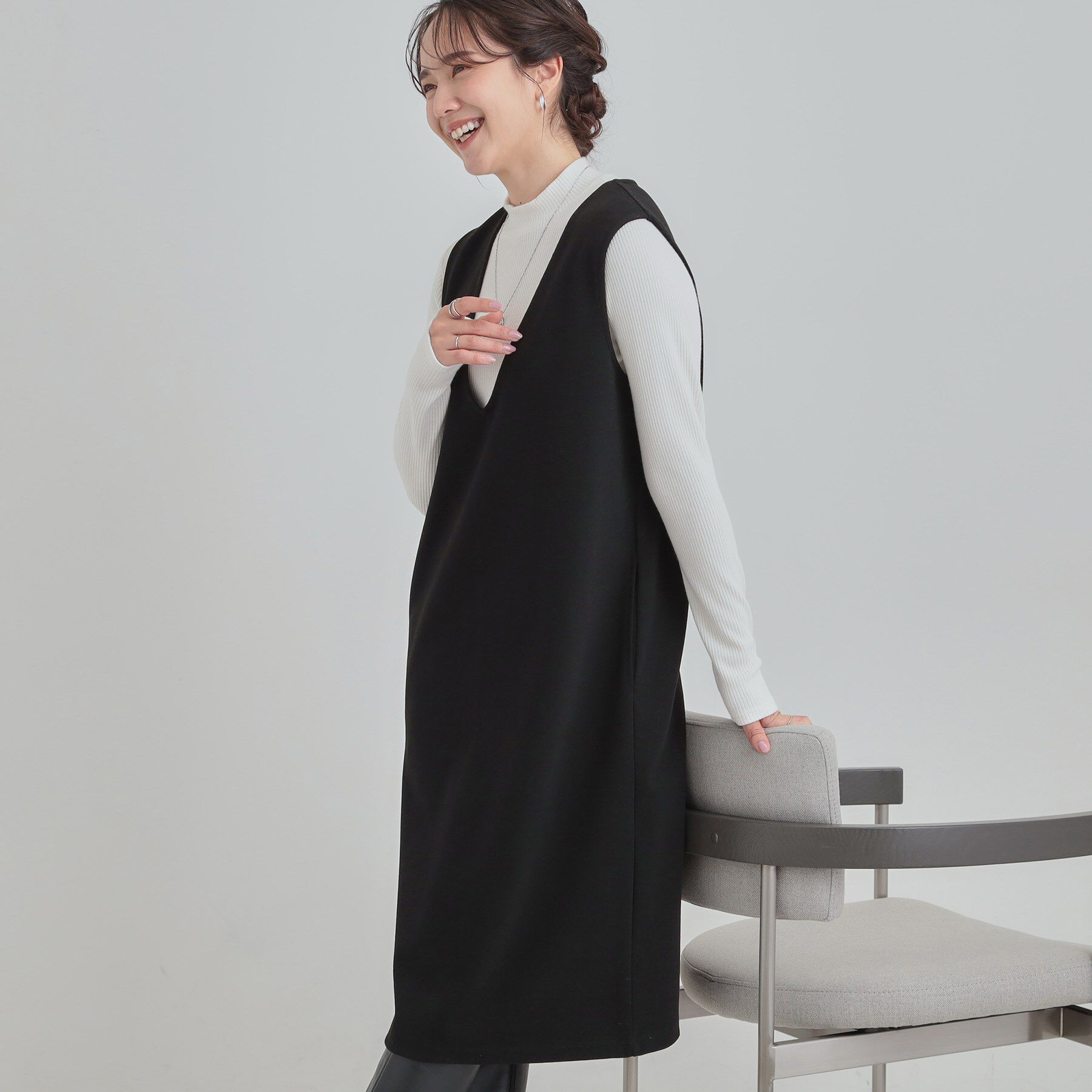 SHOO･LA･RUE「【2点セット/洗濯機可】時短でコーデが決まる ジャンドレ+リブインナー」|ワンピース|ブラック(019)