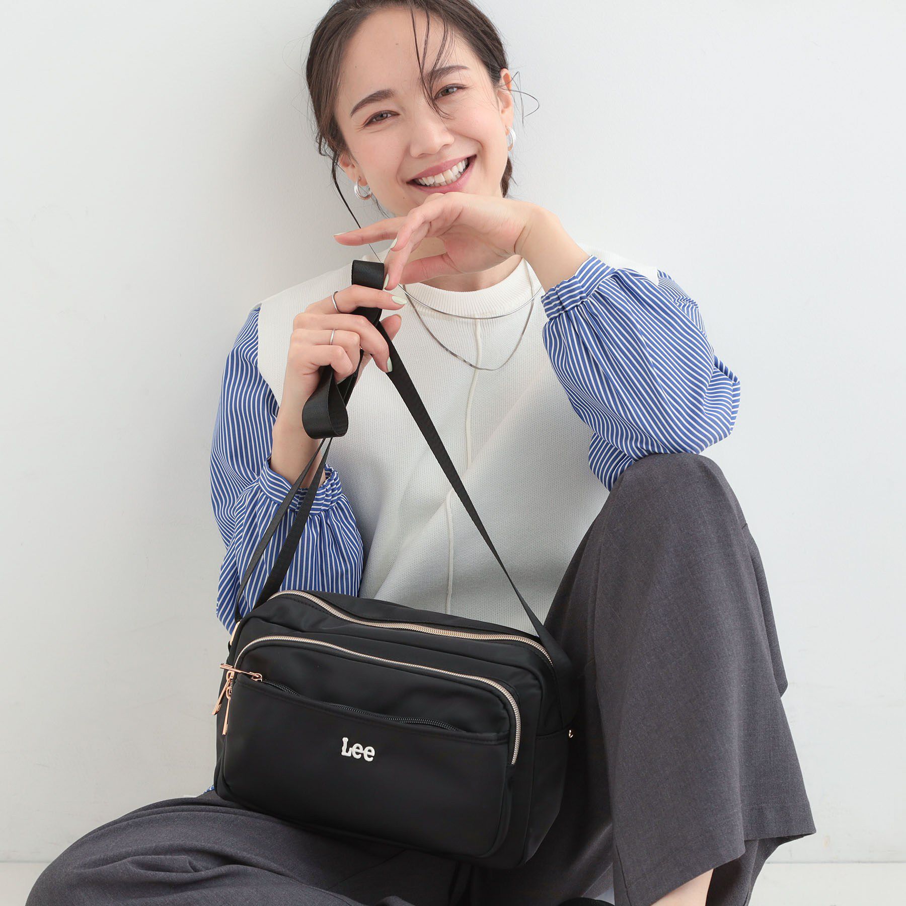 SHOO･LA･RUE「【Lee別注／撥水】7ポケットショルダーバッグ」|ショルダー・メッセンジャー|ブラック(019)