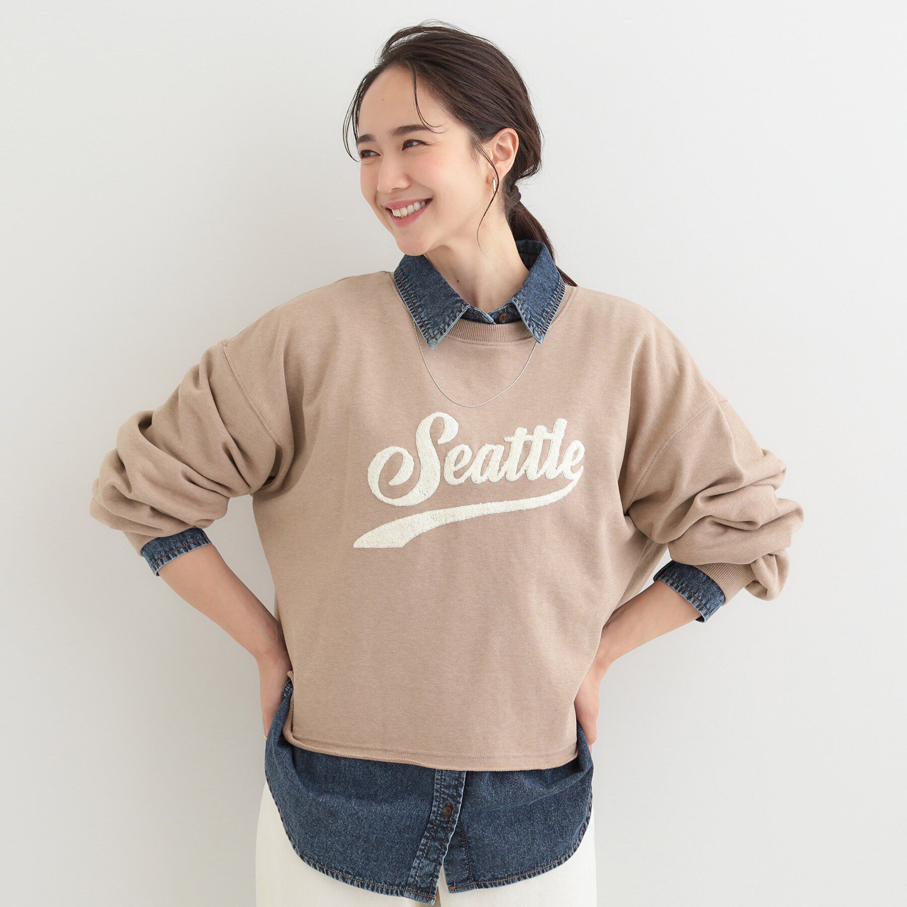 SHOO･LA･RUE「【洗濯機可/S-LL】コーデの主役になる ロゴアソート 裏毛スウェット」|パーカー|