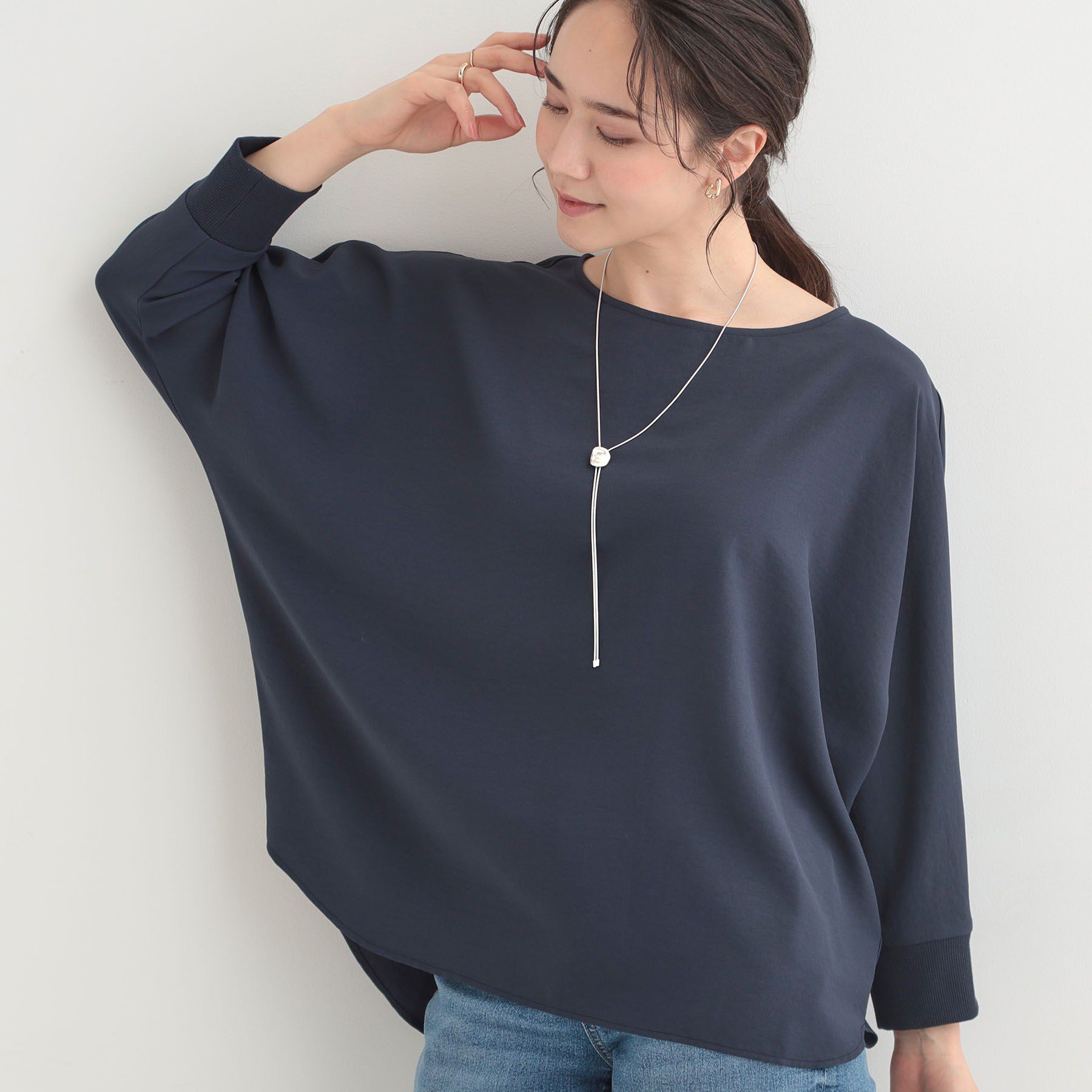 SHOO･LA･RUE「【着丈選べる/体型カバー/洗濯機可】さらさらとろん ドルマンブラウス」|シャツ・ブラウス|ネイビー(094)