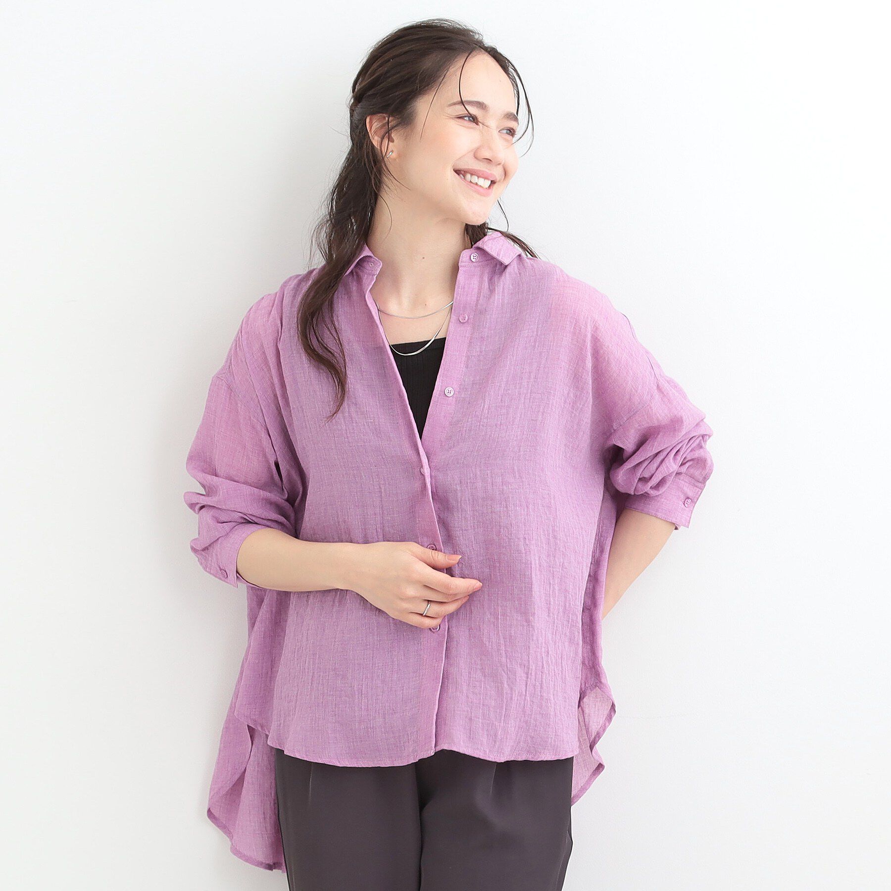 SHOO･LA･RUE「【体型カバー】前後差デザインで即こなれ見え ゆるシルエットシャツ」|シャツ・ブラウス|
