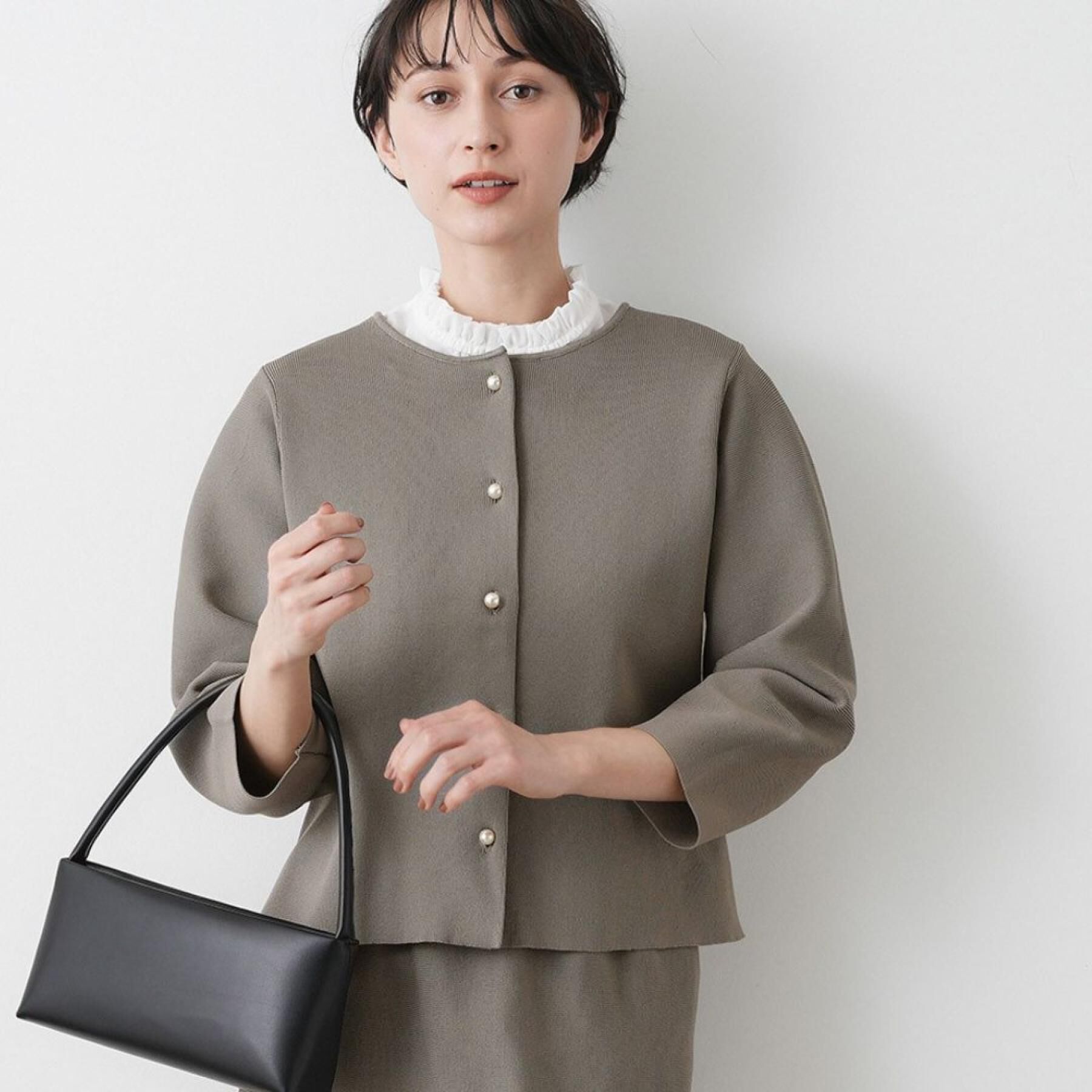 Dessin「【洗える】フリルネックジョーゼットブラウス」|シャツ・ブラウス|