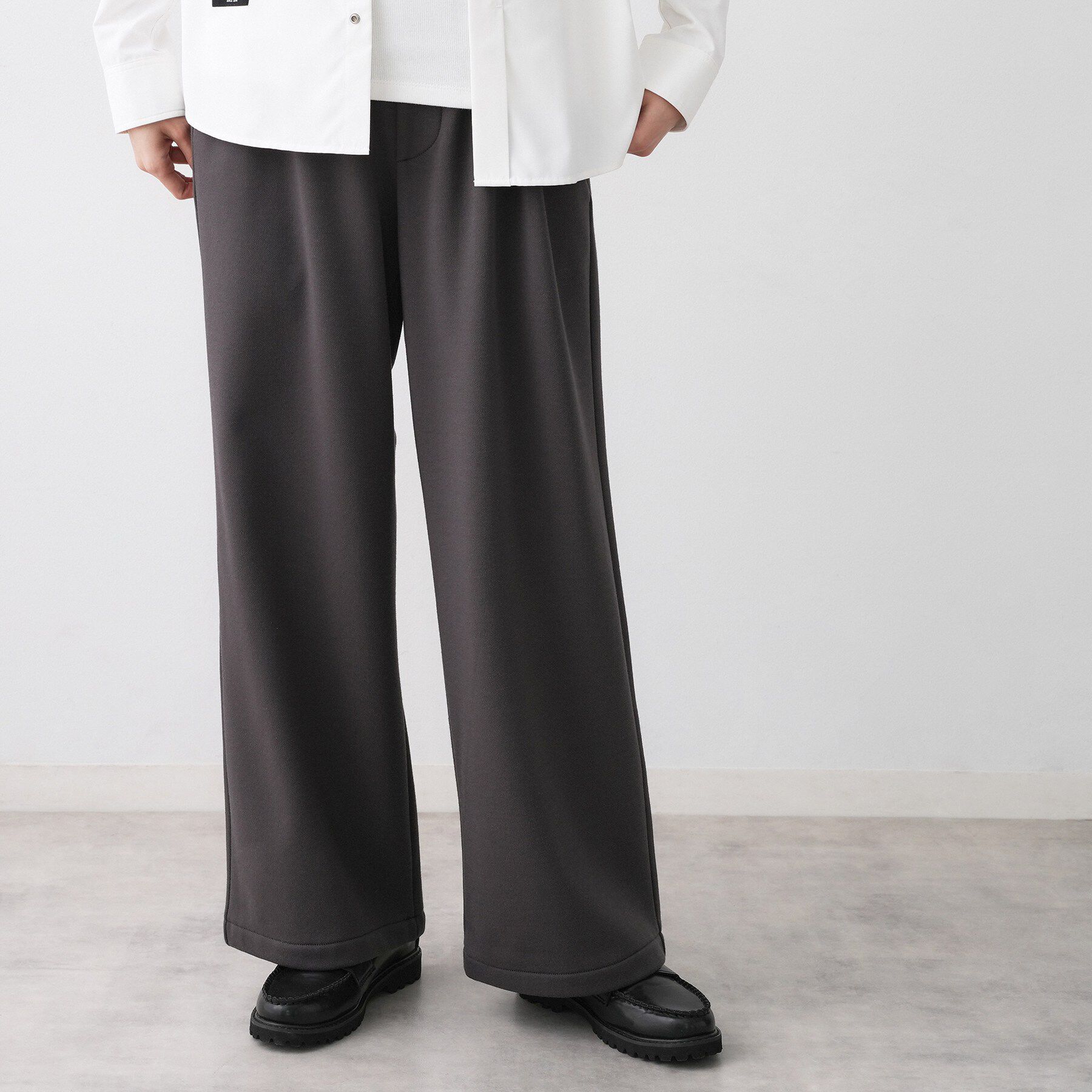 Dessin「【ユニセックス/洗える】スウェットライクワイドパンツ」|その他|チャコールグレー(0