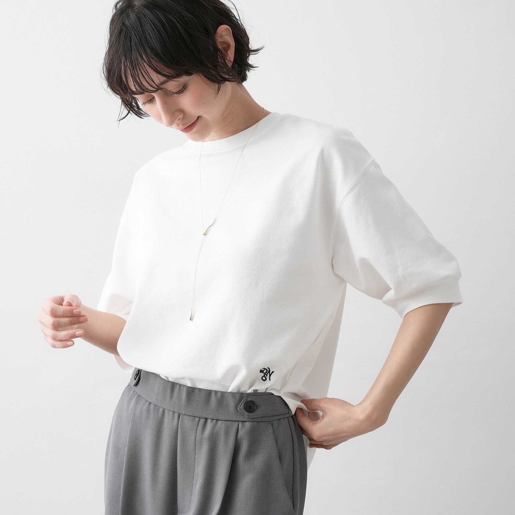 Dessin「【360度可愛い・洗える】バックヘンリーカットソー5分袖」|Tシャツ・カットソー|