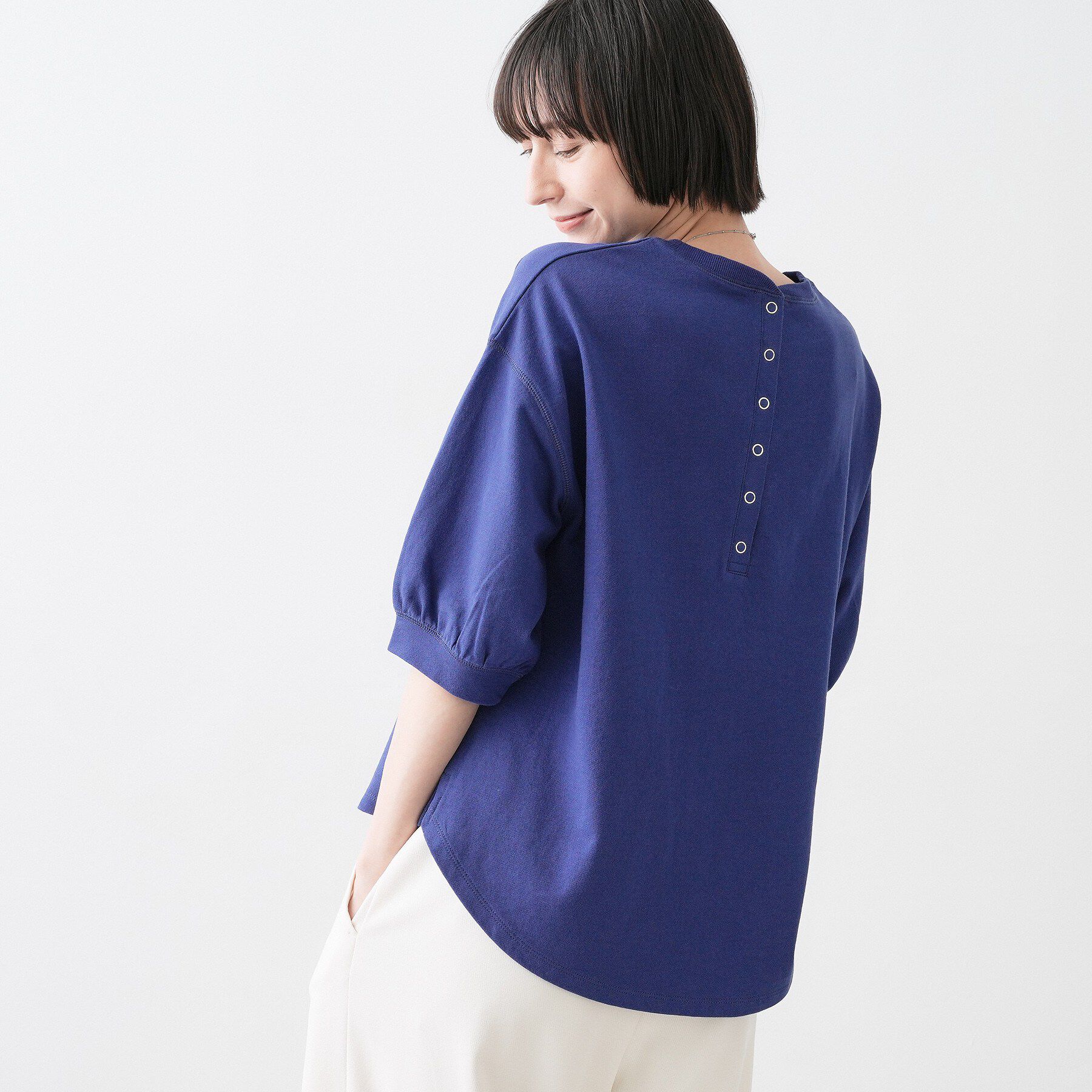 Dessin「【360度可愛い・洗える】バックヘンリーカットソー5分袖」|Tシャツ・カットソー|