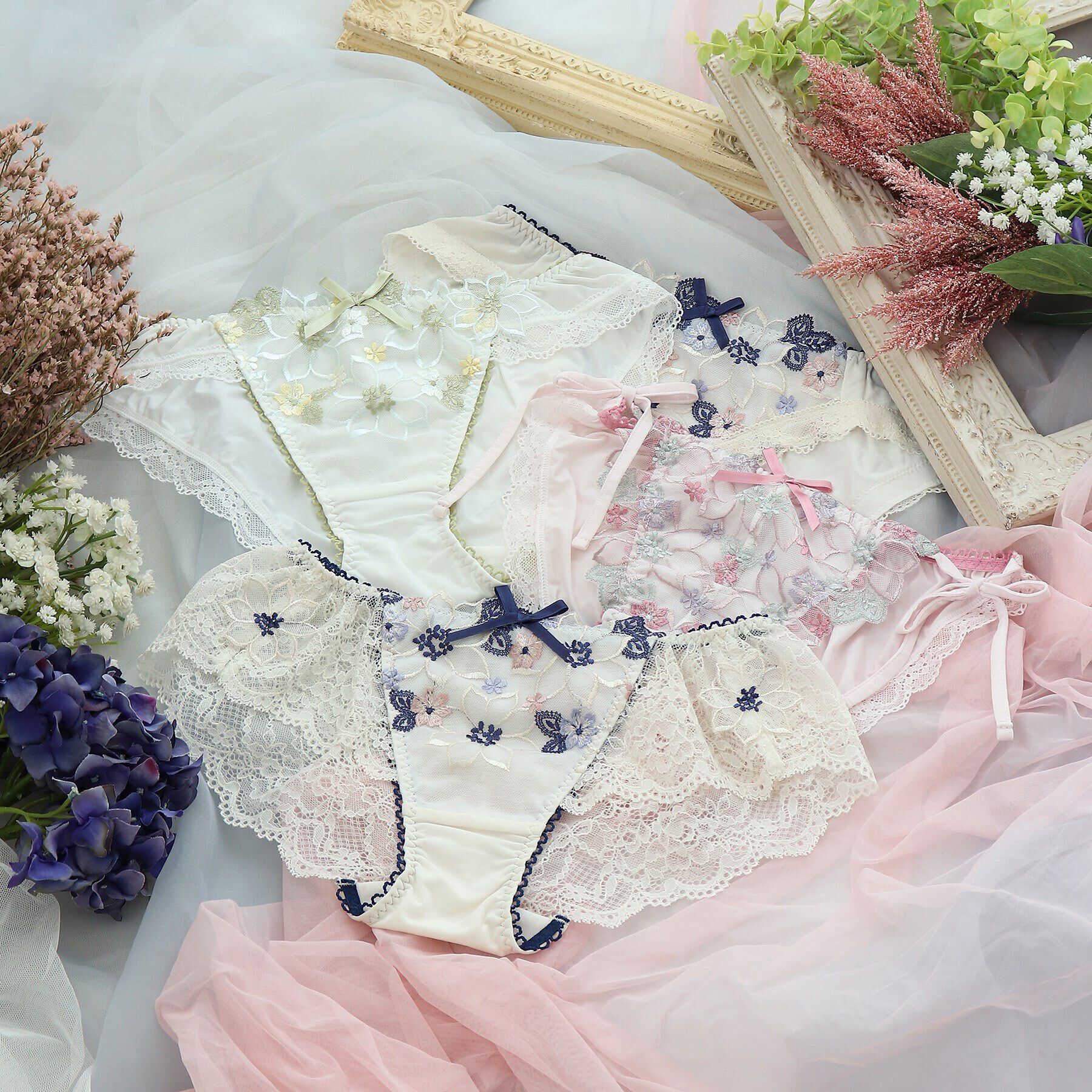 Risa Magli「カモミーユ ノーマルショーツ」|インナー|