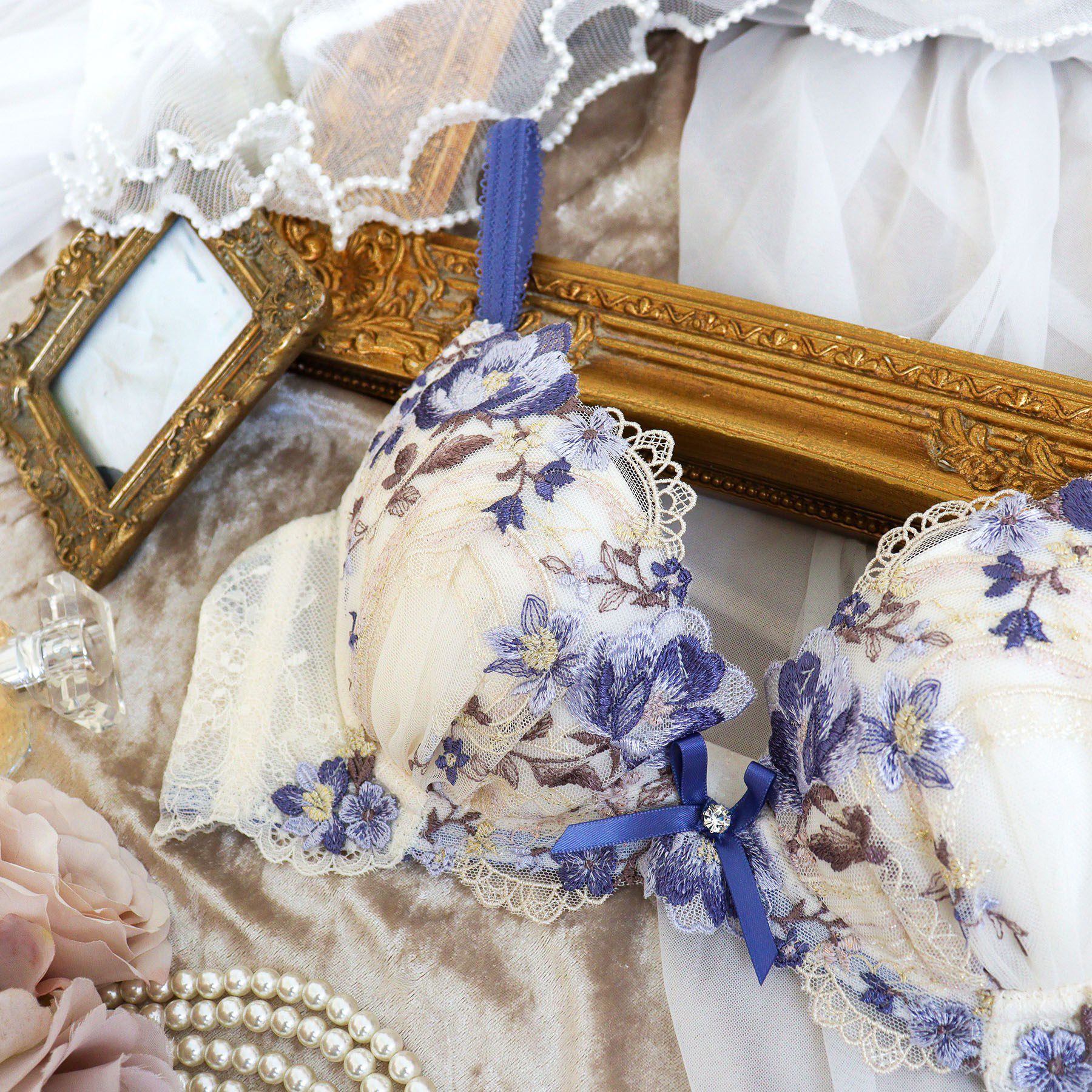 Risa Magli「サリー ブラジャー （G-H） ＜V Make Type＞」|インナー|