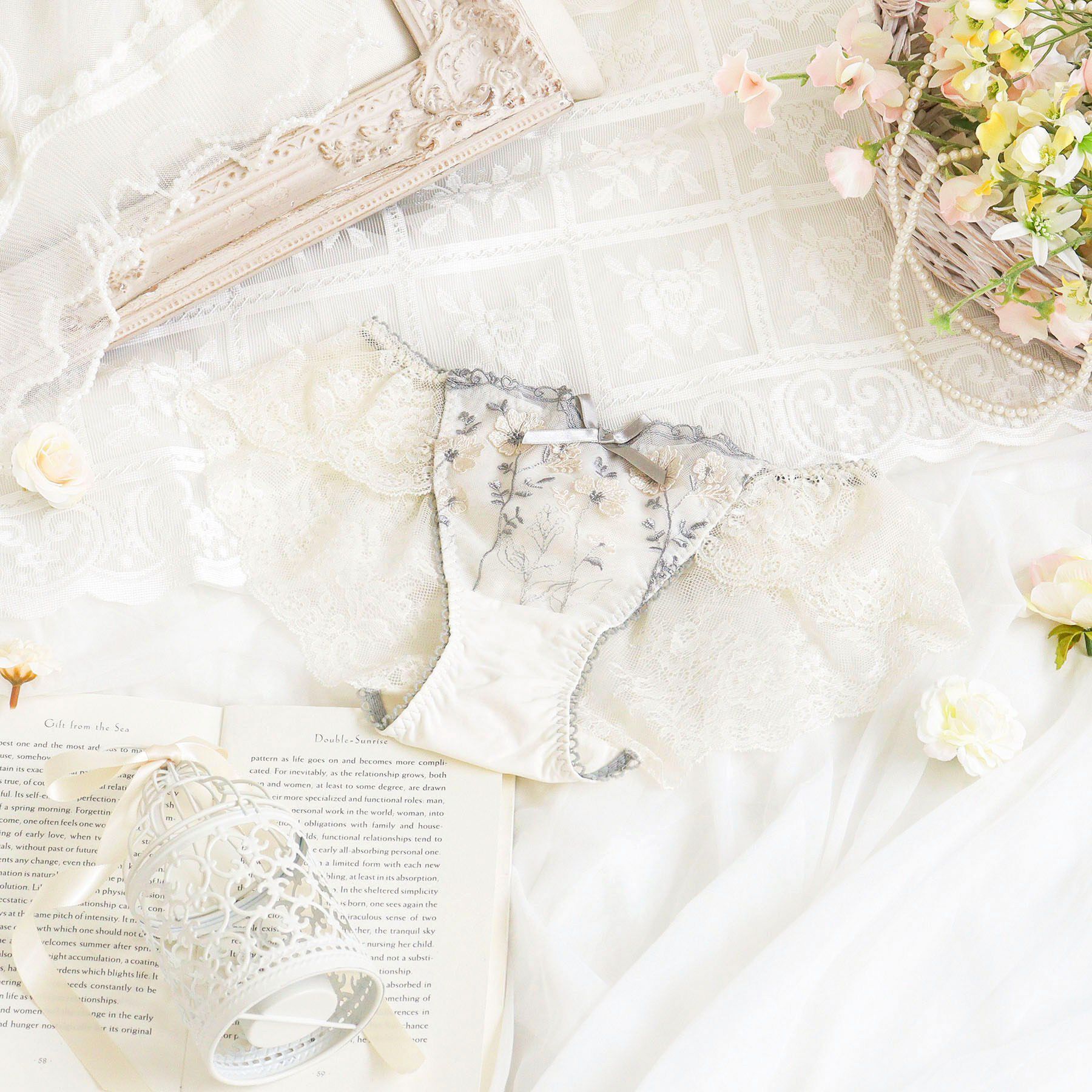 Risa Magli「ラーレ レースショーツ」|インナー|アイボリー(004)