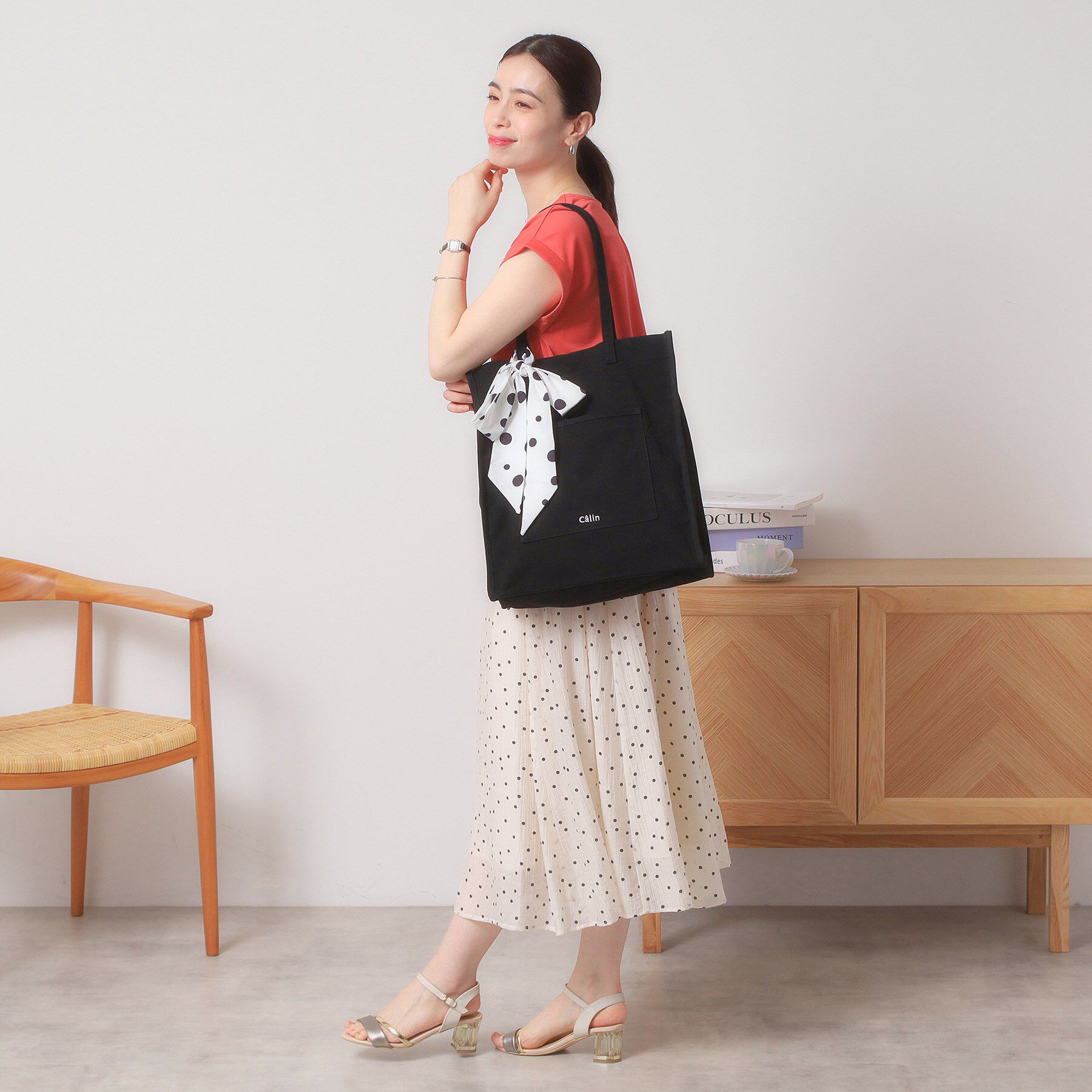 ITS&rsquo;DEMO「【A4対応／推し活】リボン付きキャンバストート」|トートバッグ|