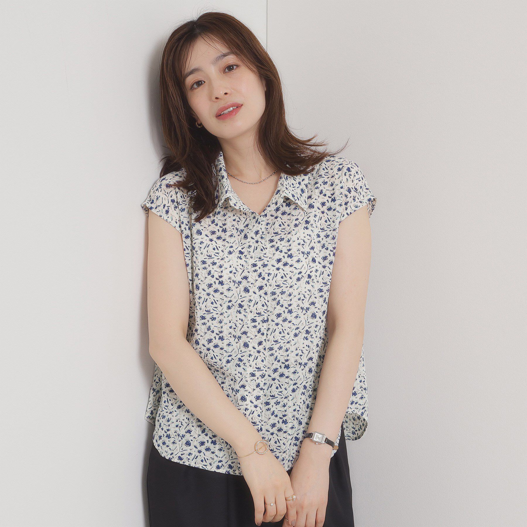 ITS&rsquo;DEMO「【洗濯機OK】シャーリング小花ブラウス」|シャツ・ブラウス|