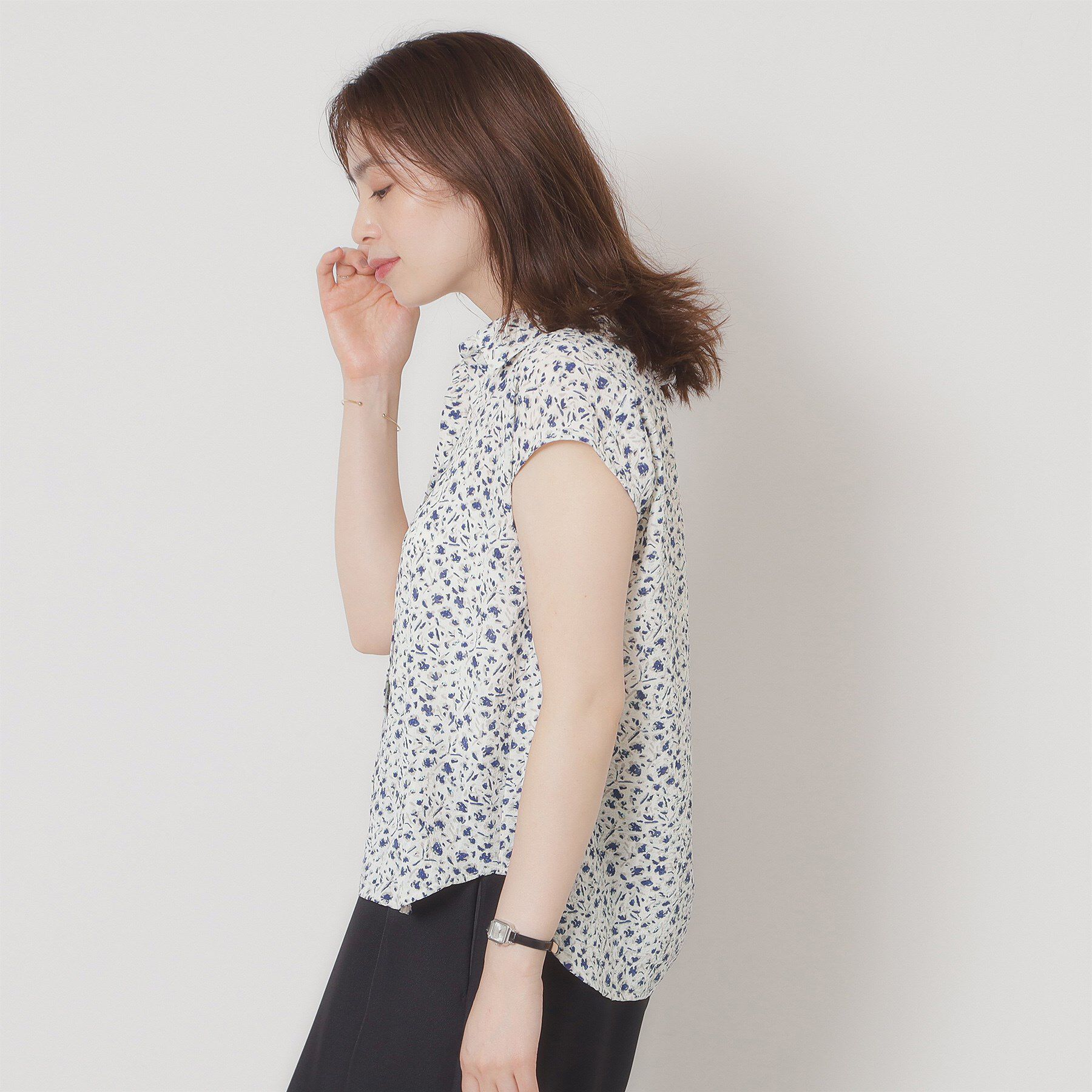 ITS&rsquo;DEMO「【洗濯機OK】シャーリング小花ブラウス」|シャツ・ブラウス|