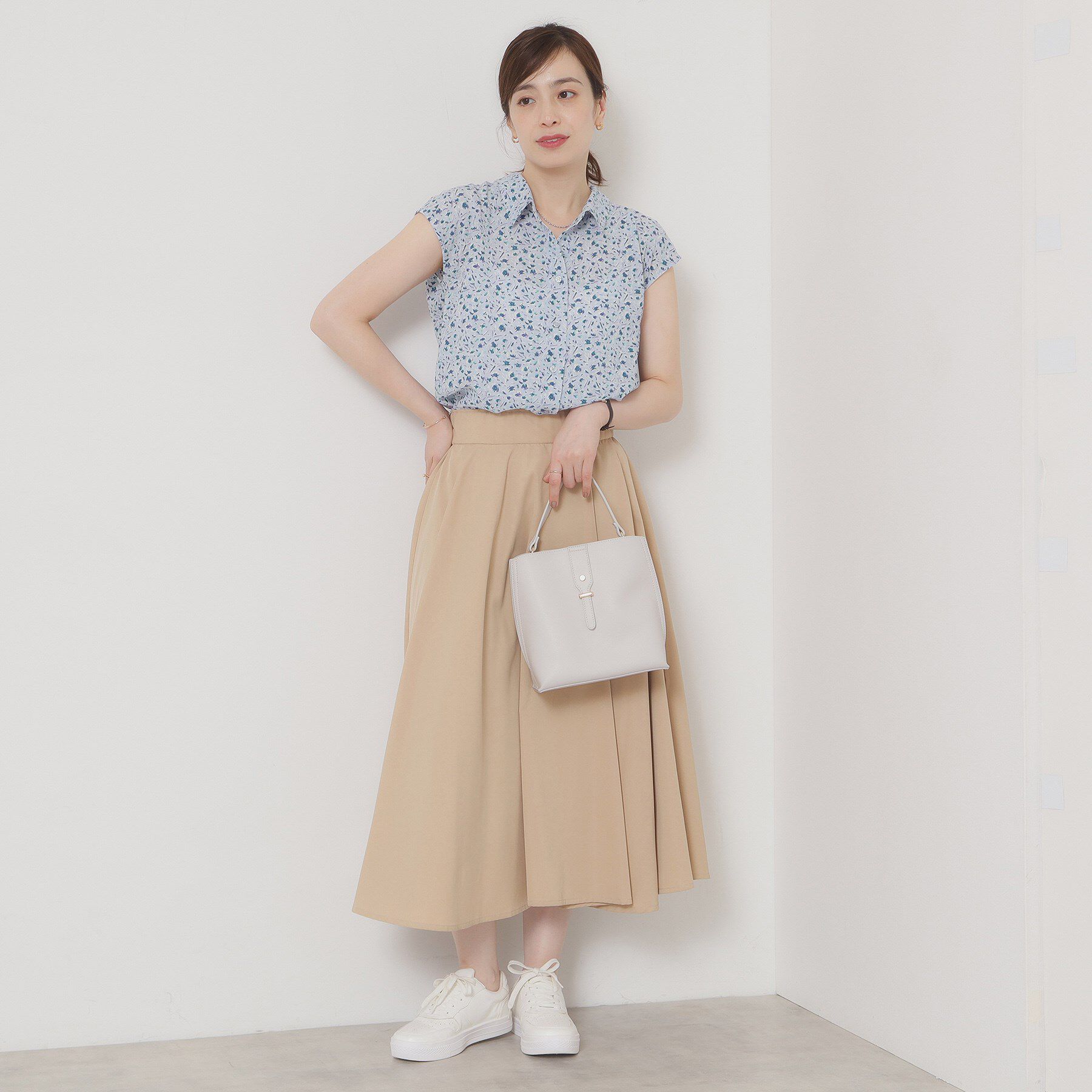 ITS&rsquo;DEMO「【洗濯機OK】シャーリング小花ブラウス」|シャツ・ブラウス|