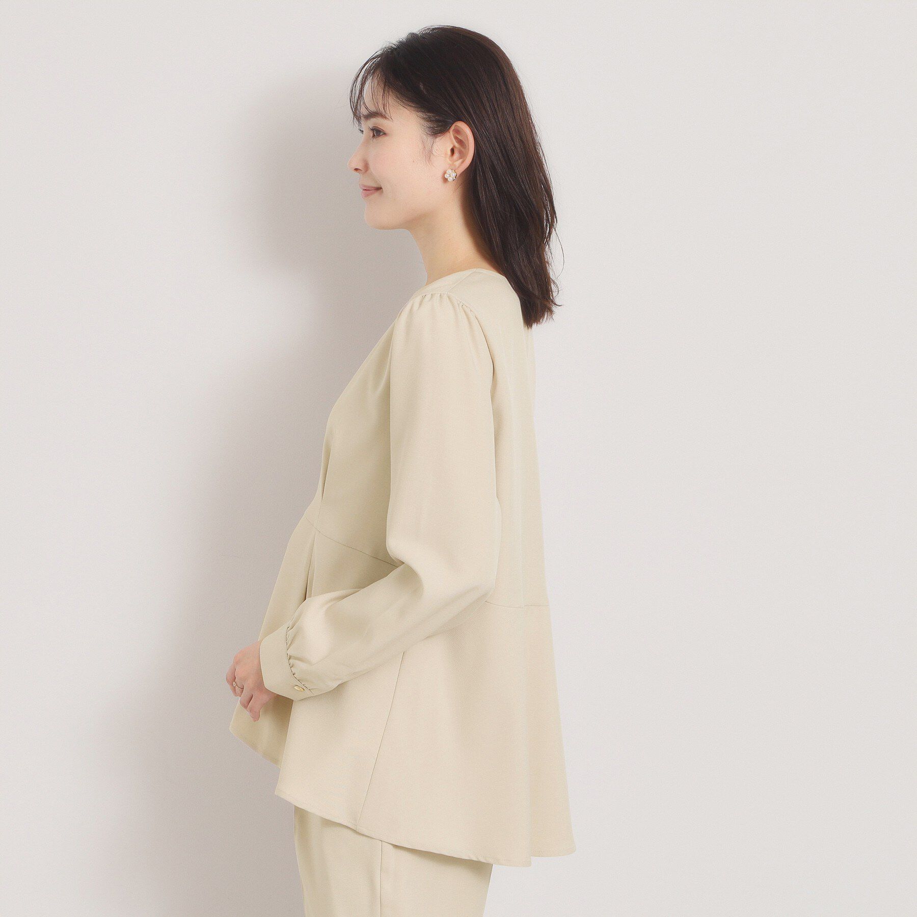 ITS&rsquo;DEMO「【入卒／洗濯機OK／イージーケア】ツイルストレッチペプラムブラウス」|シャツ・ブラウス|