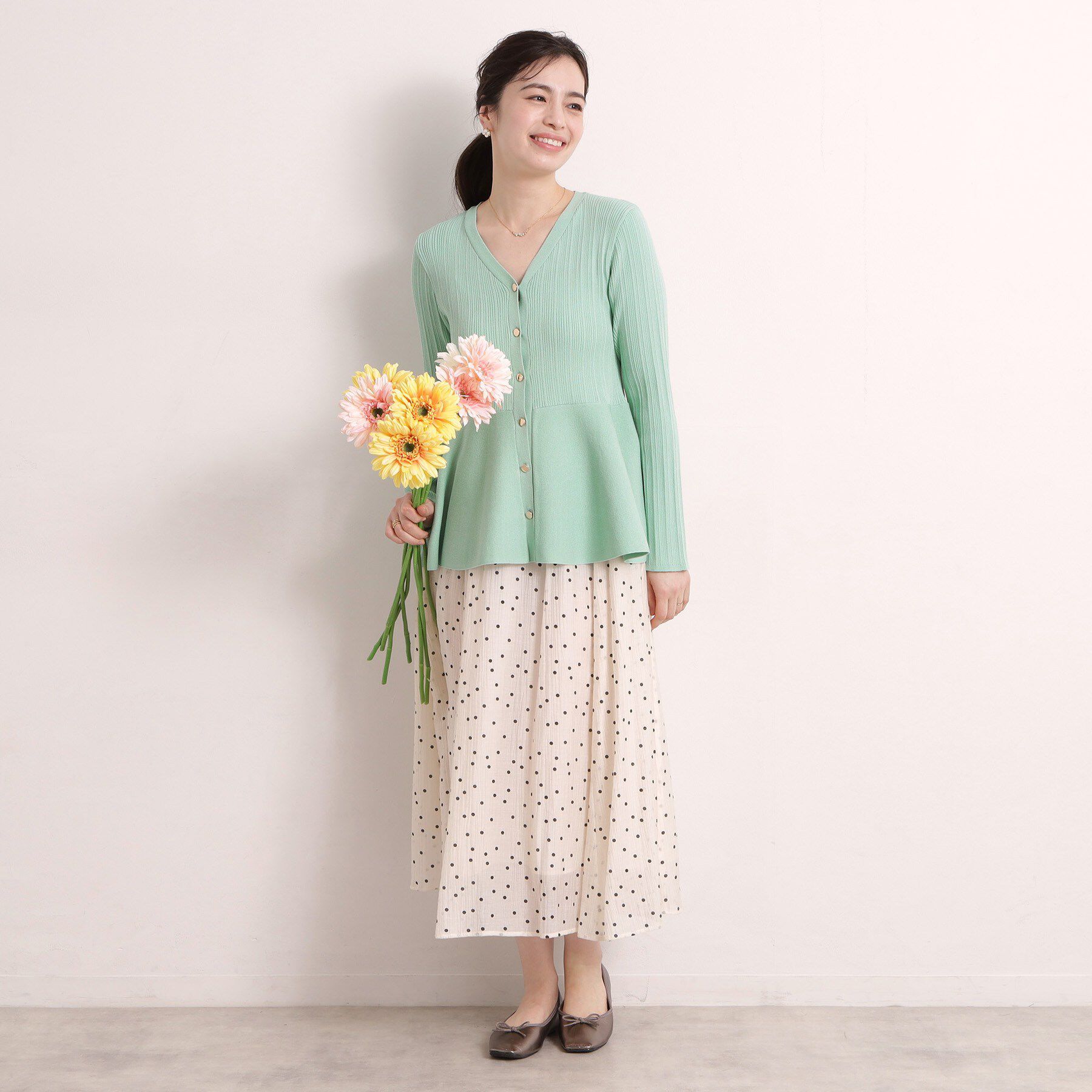 ITS&rsquo;DEMO「【手洗い可】前開きペプラムニット」|ニット・セーター|