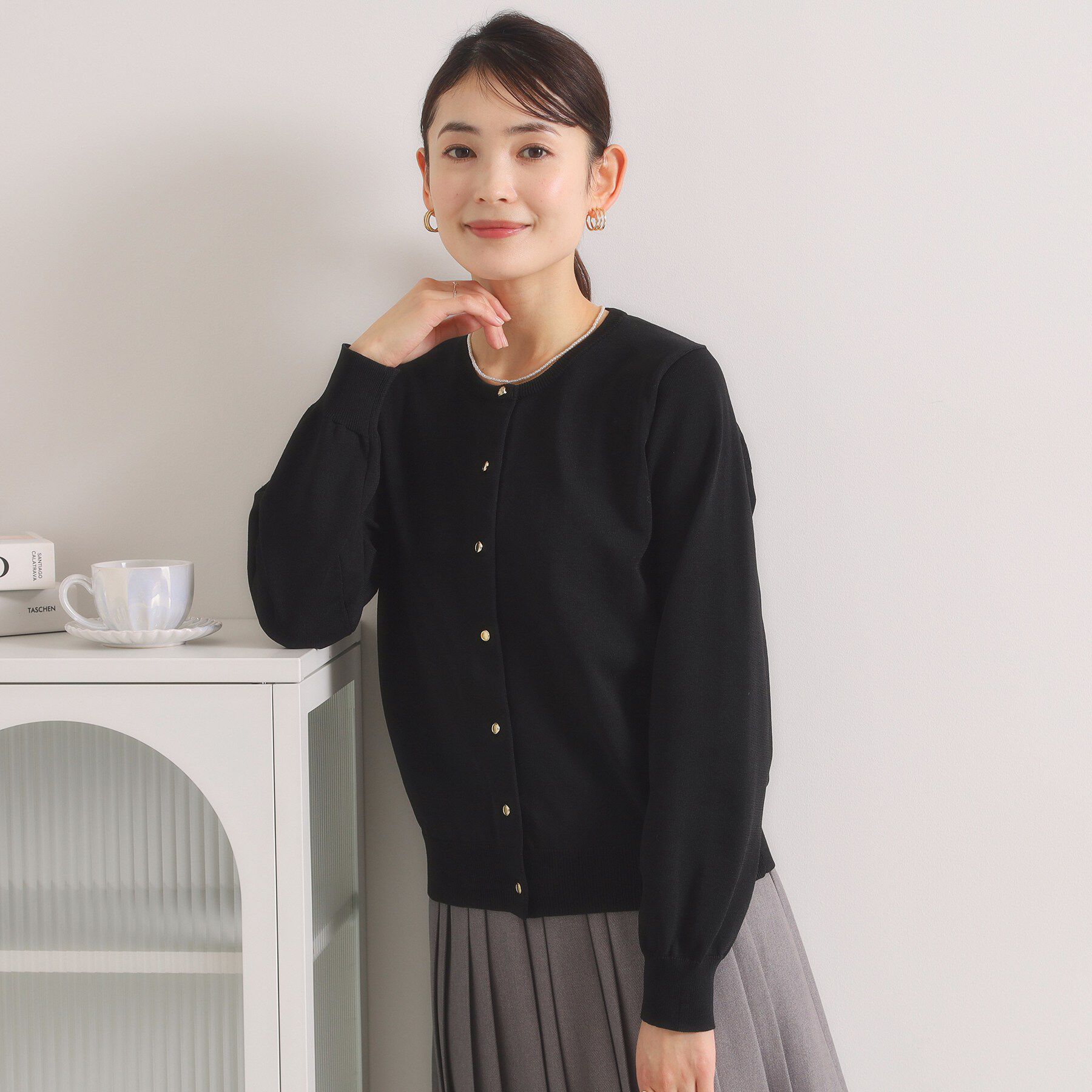 ITS&rsquo;DEMO「【縮みに強い／毛玉防止／洗濯機OK】タフニットクルーカーディガン」|カーディガン|ブラック(019)