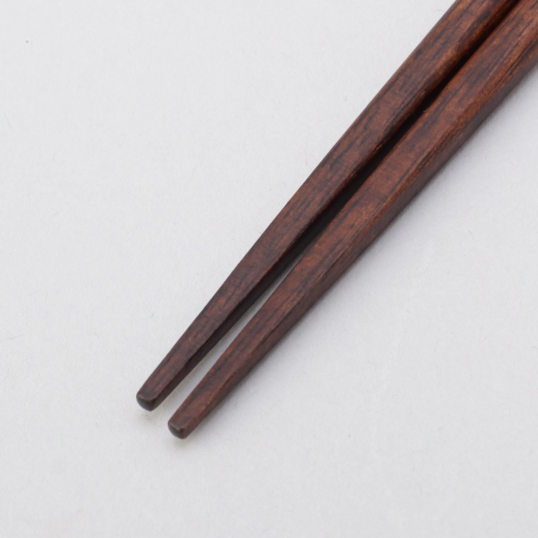 212 KITCHEN STORE「ぎゅっとおにぎりさん 箸 鮭」|食器・キッチングッズ|