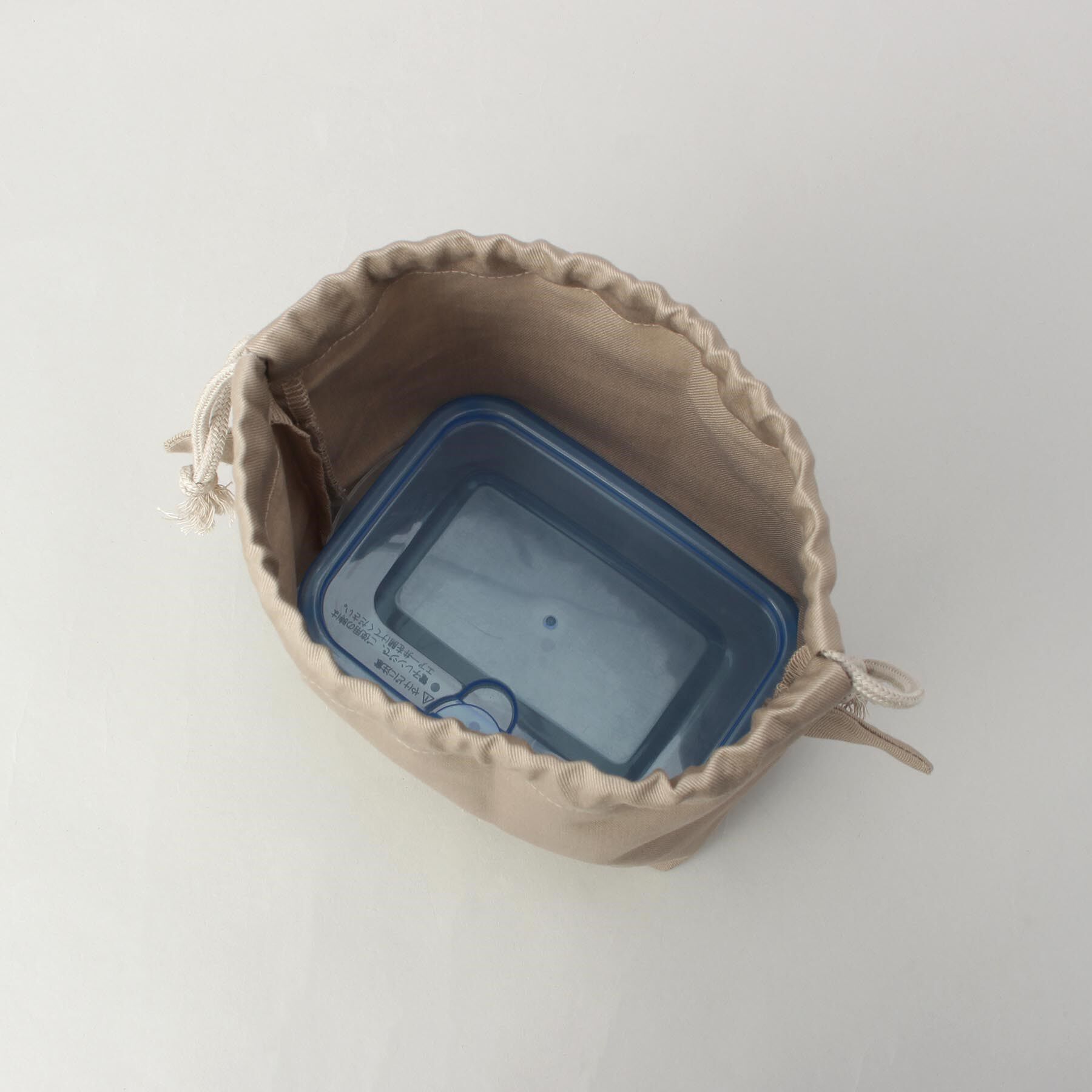 212 KITCHEN STORE「お弁当袋きんちゃく ねこ BE」|食器・キッチングッズ|