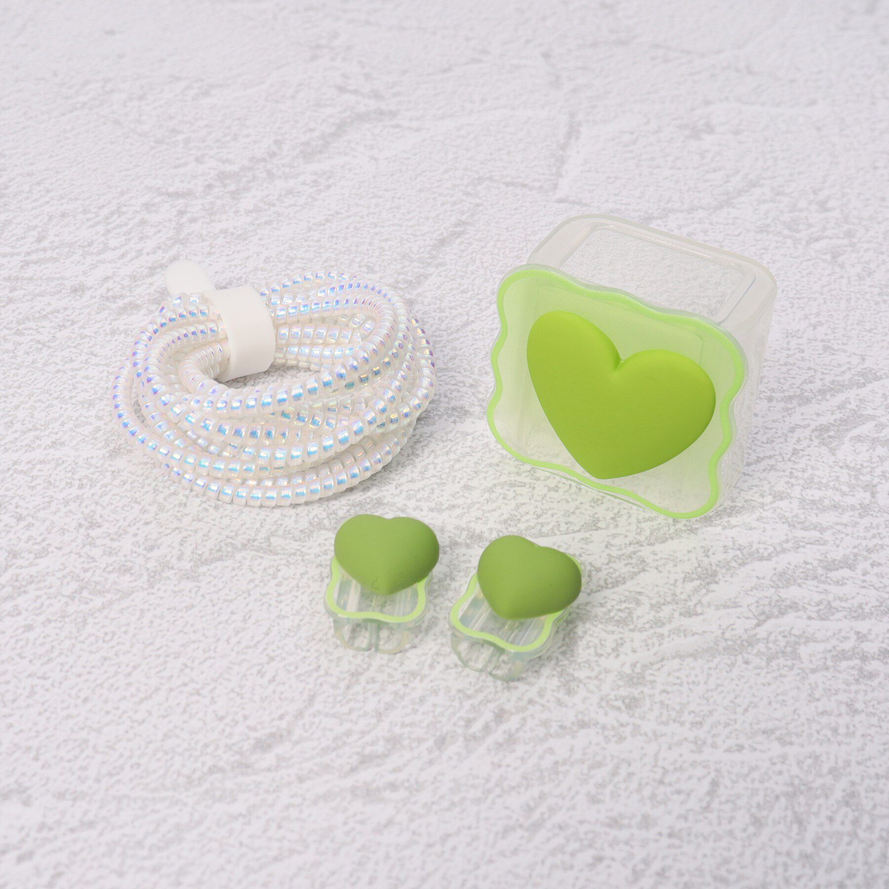 Grandedge「ハート充電器カバー」|ストラップ|ｸﾞﾘｰﾝ(022)