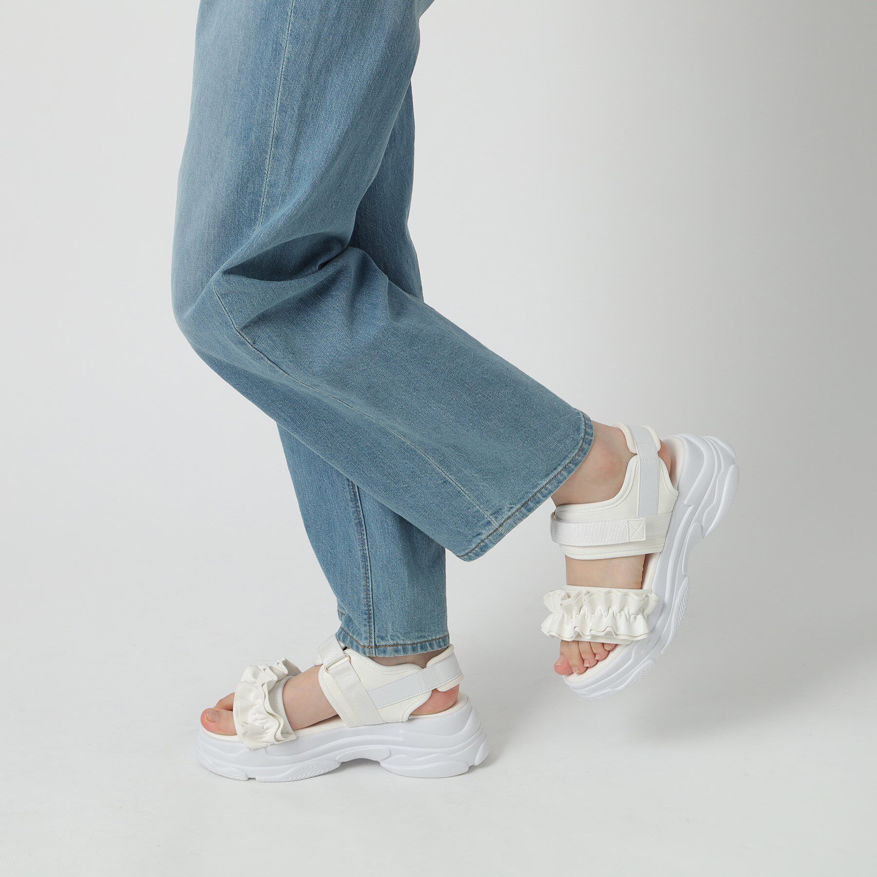 csT&P「厚底フリルスポサン」|サンダル|