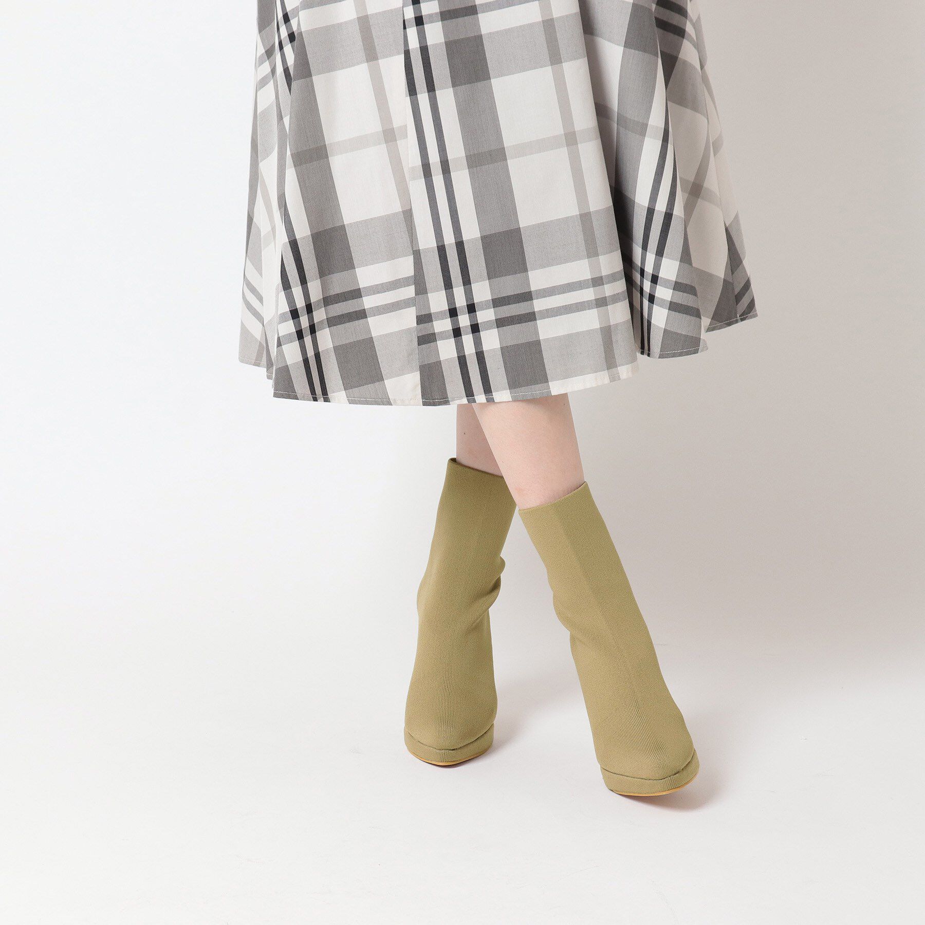 ESPERANZA「アーモンドトゥヒールストレッチニットショートブーツ 24SS」|ショートブーツ|