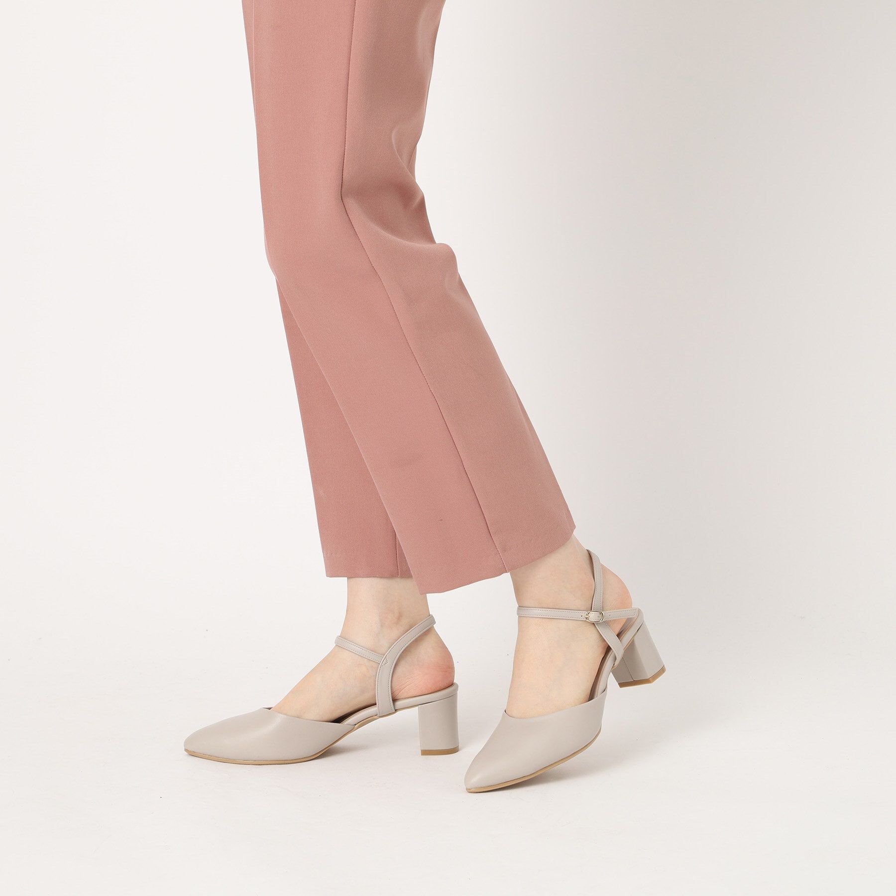 ESPERANZA「アンクルストラップパンプス」|パンプス|