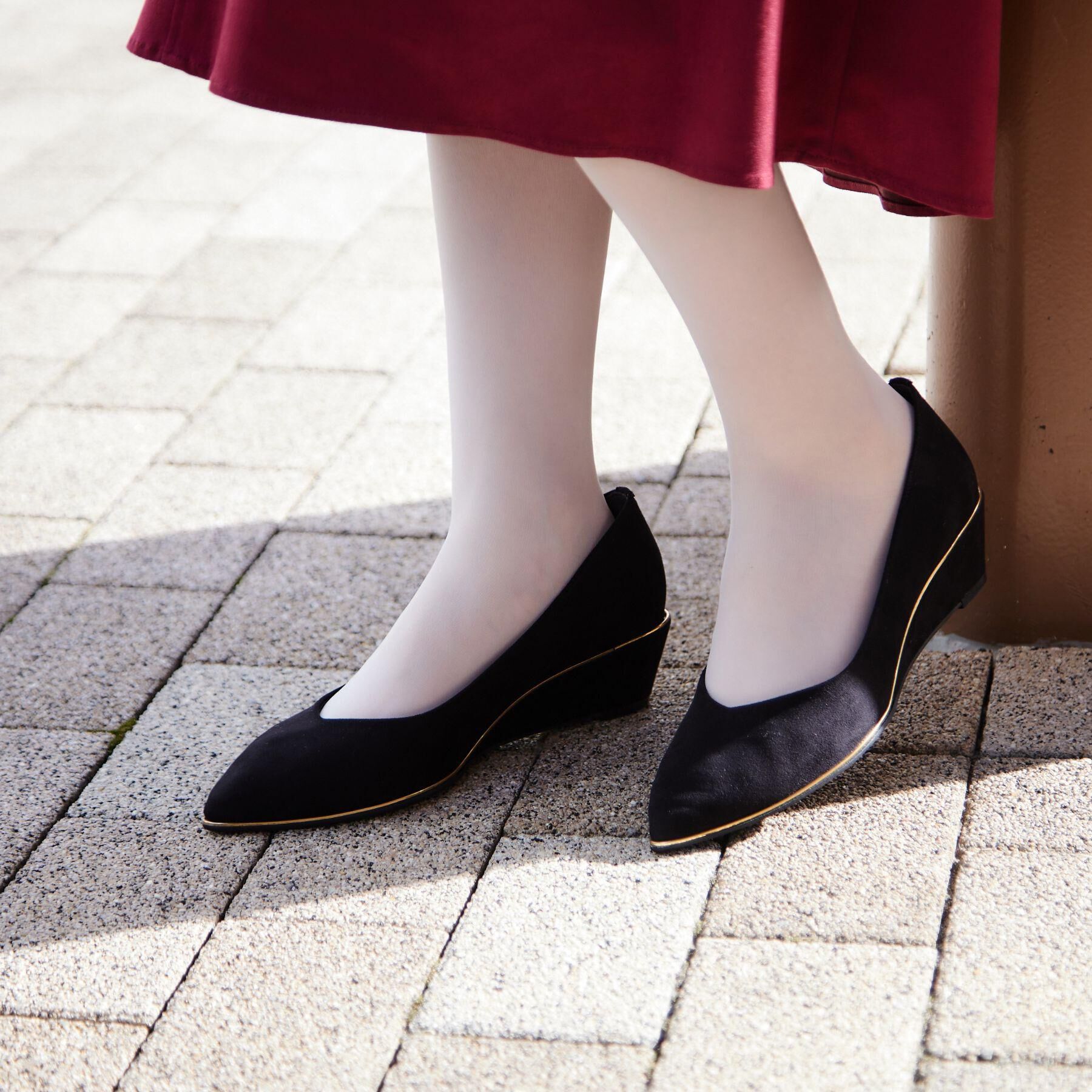 ESPERANZA「ポインテッドウェッジパンプス」|パンプス|スエードブラック(1