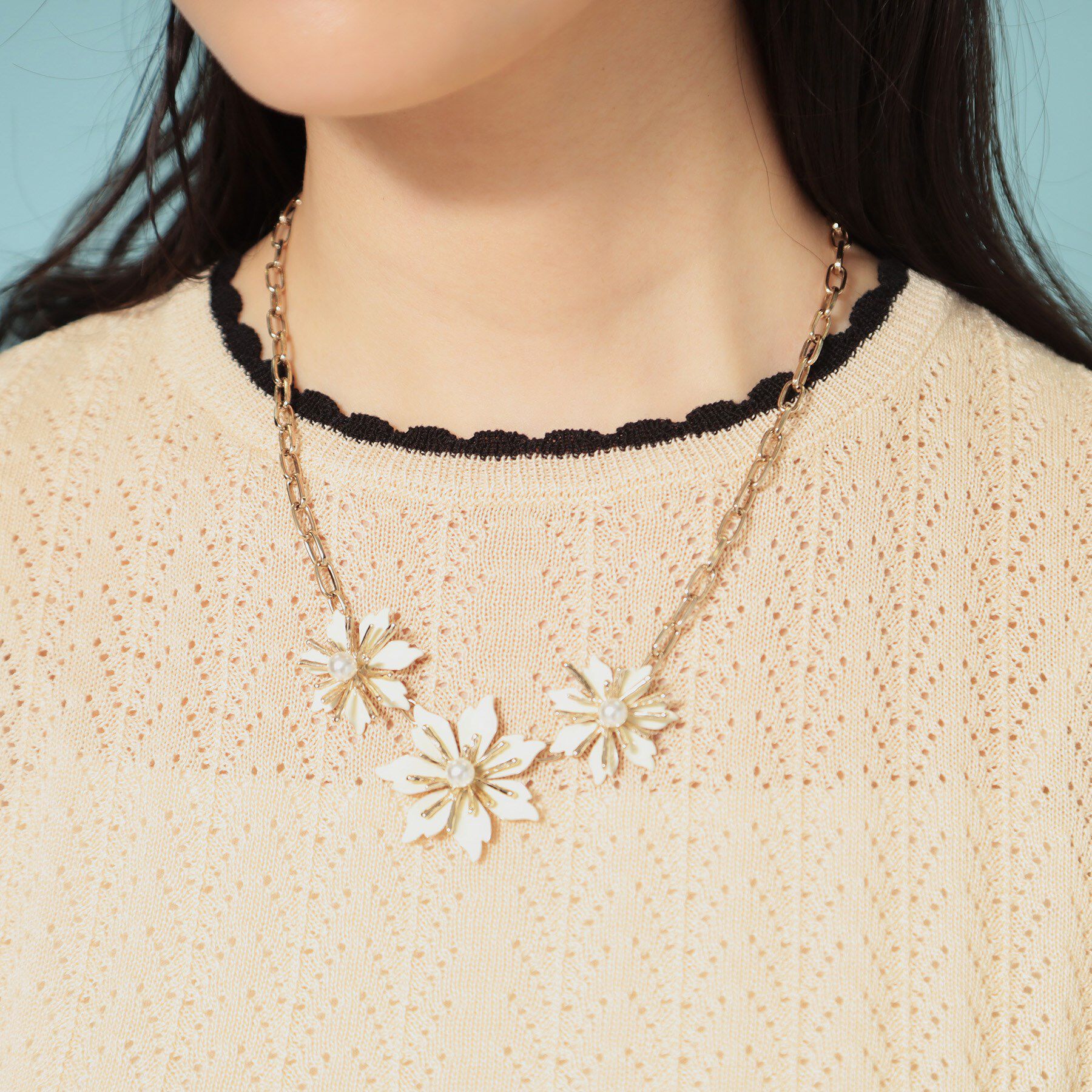 SunaUna「【フェイクパール付】フラワーモチーフショートネックレス」|ネックレス|