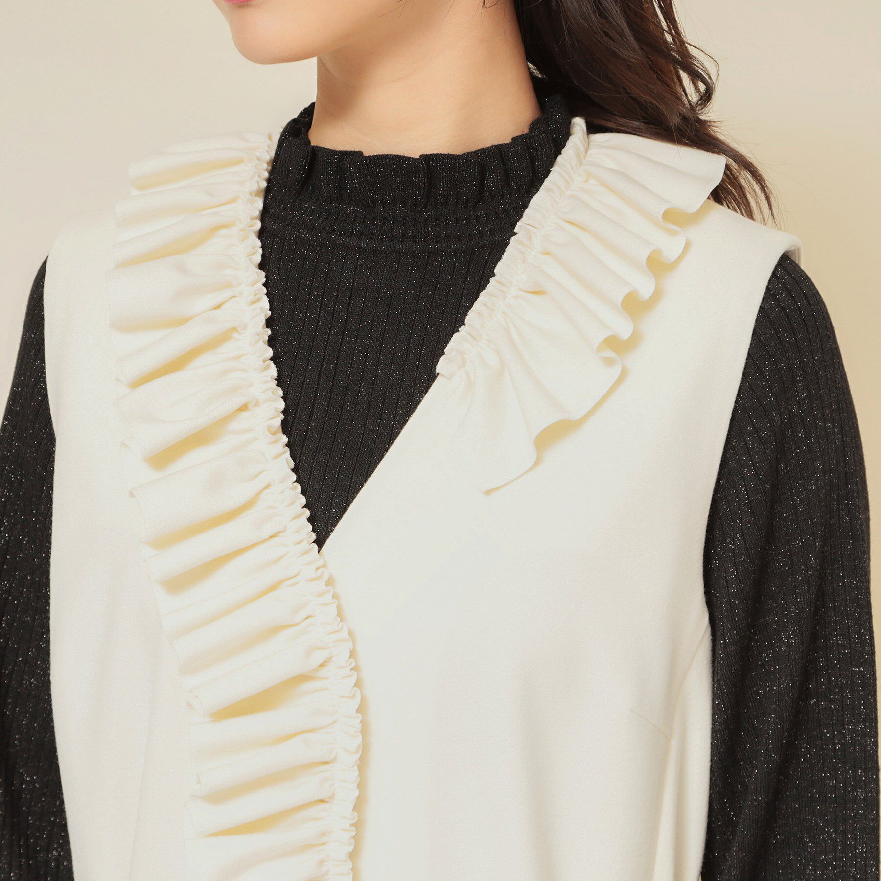 SunaUna「【COLLECTION LINE】フリルスリーブレスジレ」|ベスト・ジレ|