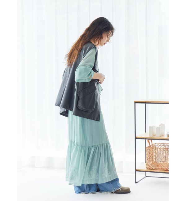 Ungrid「フリルデザインエンブロイダリーワンピース」|ワンピース|