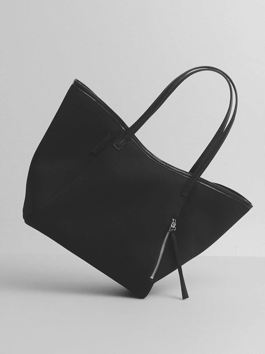 emmi atelier「ネオプレーンビッグトートバッグ」|トートバッグ|