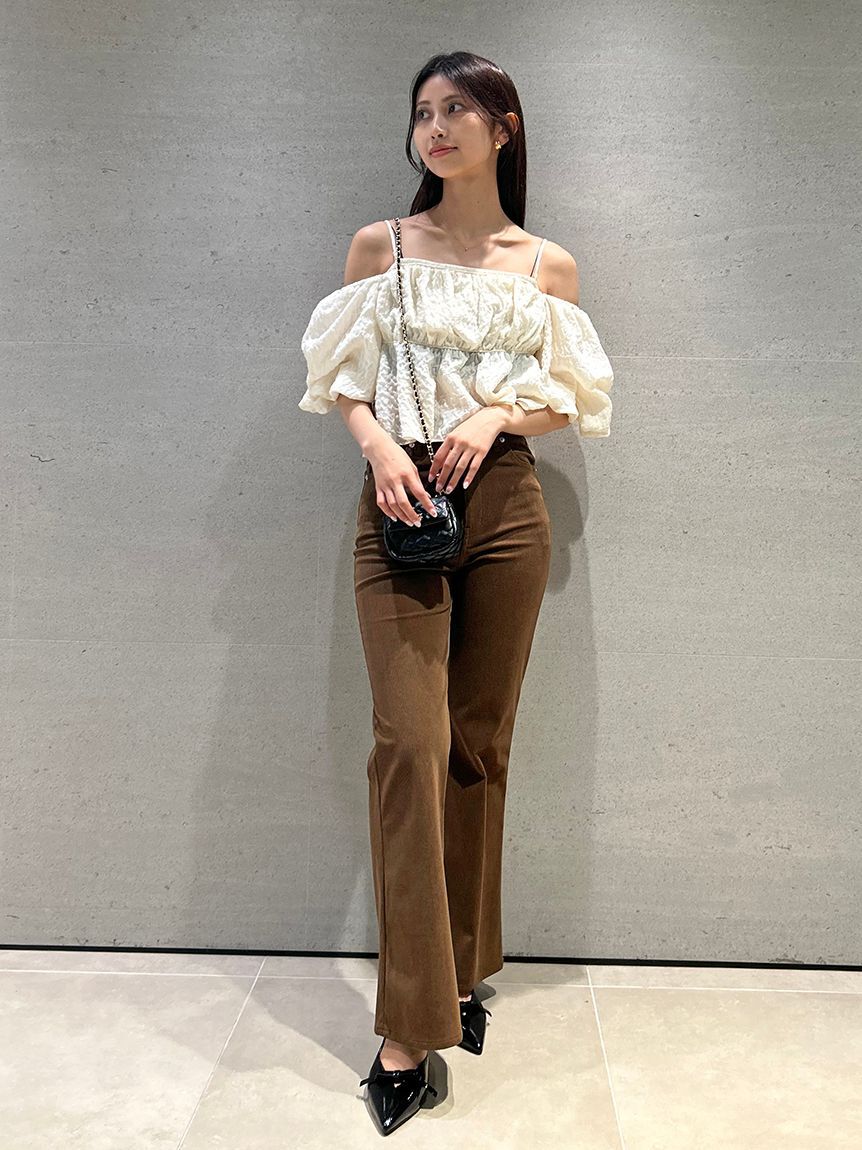 SNIDEL「【STYLEUPPANTS】ハイウエストフレア」|チノ|