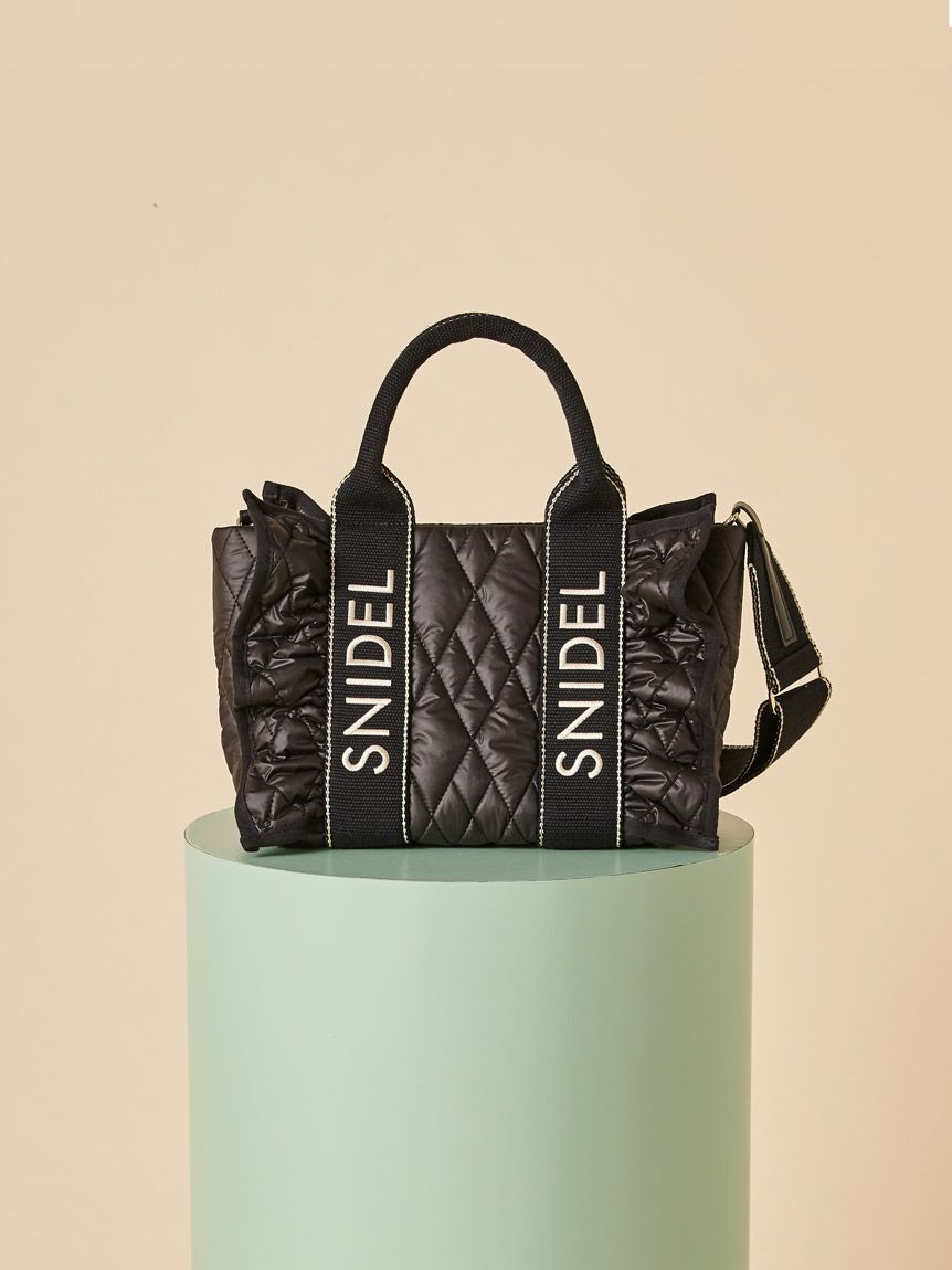 SNIDEL「フリルキルティングロゴバッグ」|ハンドバッグ|BLK