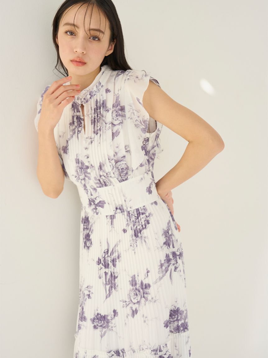 SNIDEL「【販路限定サイズあり】Sustainableプリーツプリントワンピース」|ワンピース|