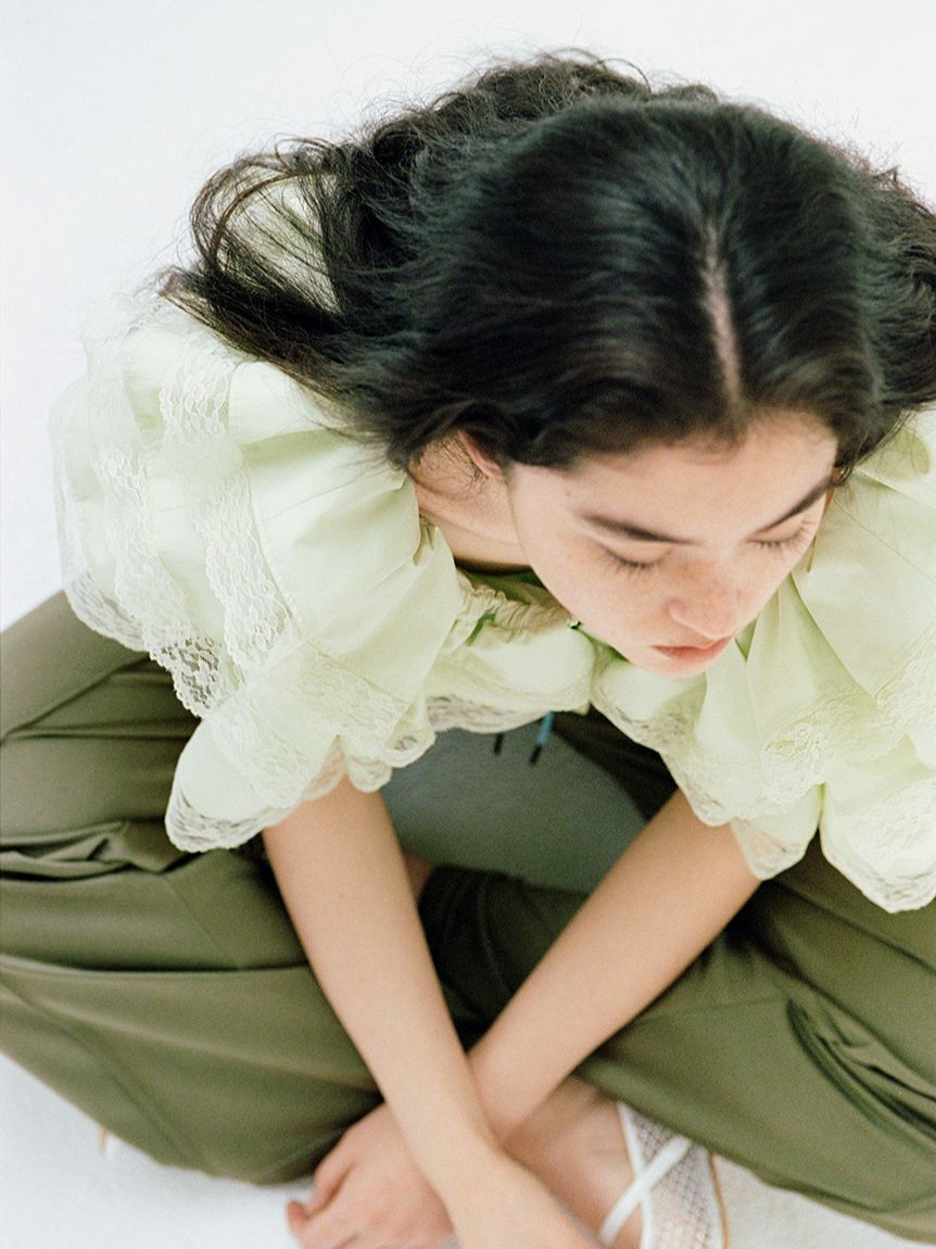 LILY BROWN「ボリュームフリルオフショル2wayブラウス」|シャツ・ブラウス|