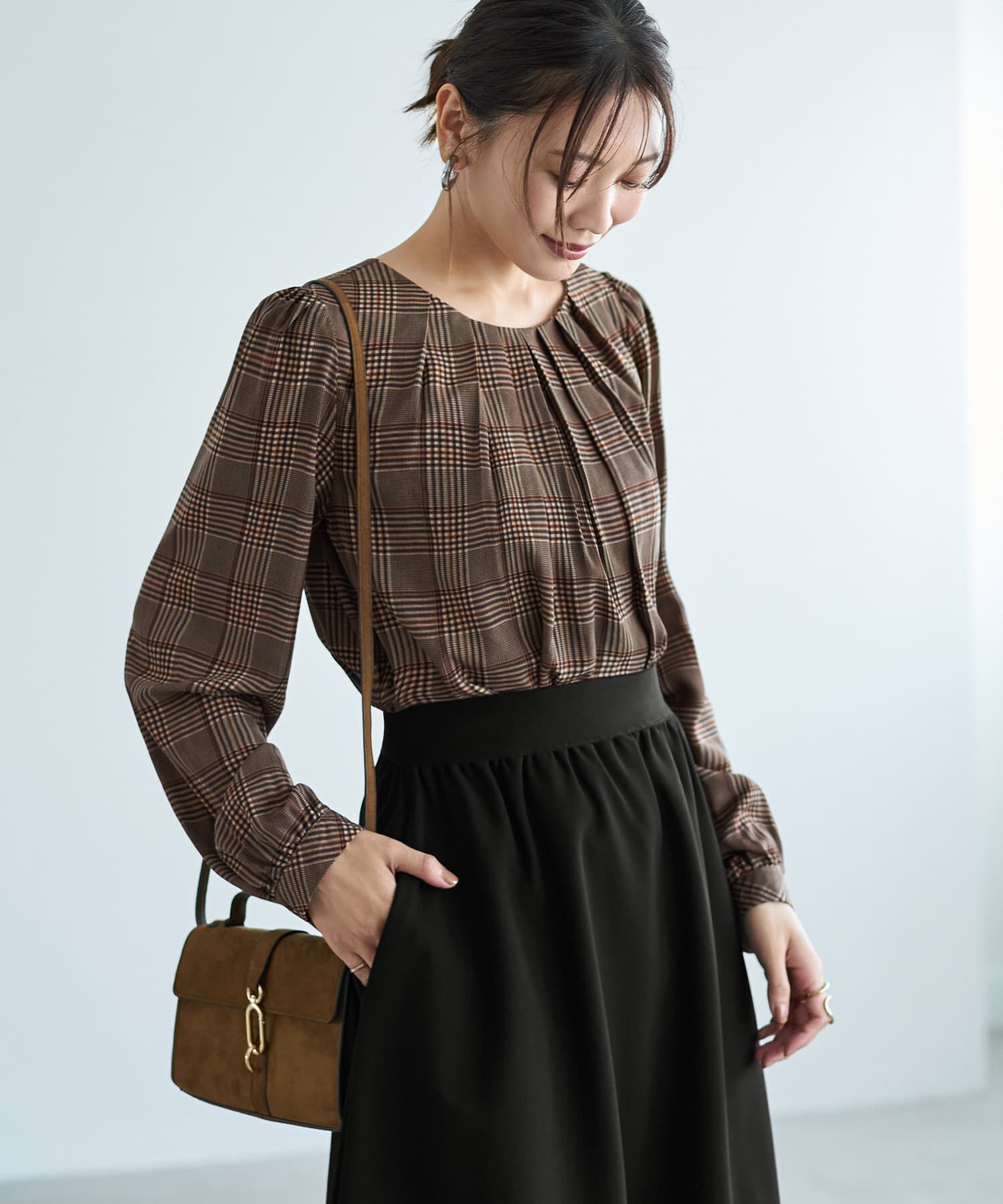 STYLE DELI「【LUXE】マットサテンチェック柄ブラウス」|シャツ・ブラウス|ブラウンミックス