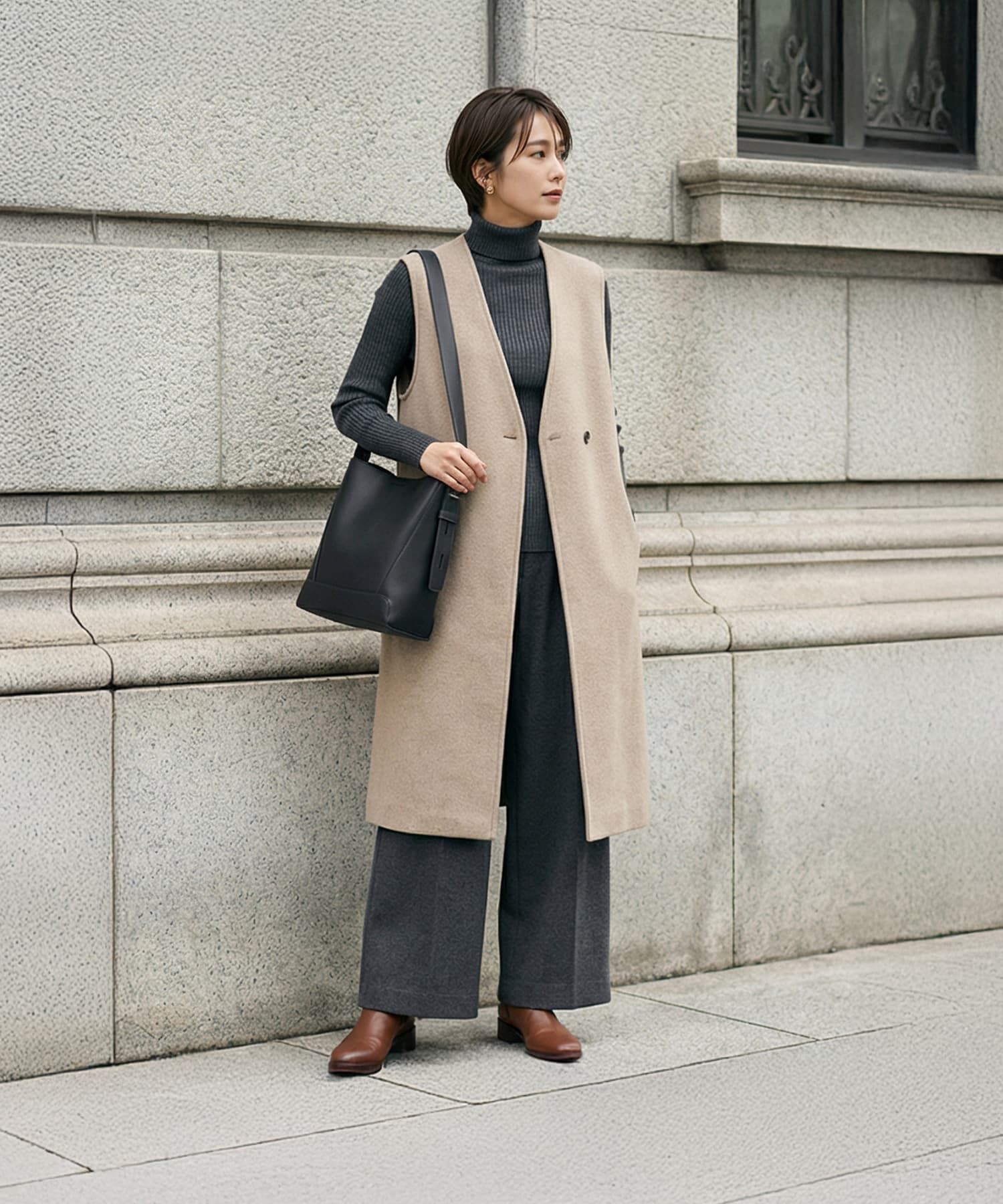 STYLE DELI「【DELI by】カーブフォルムリアルレザーショルダーバッグ」|ショルダー・メッセンジャー|